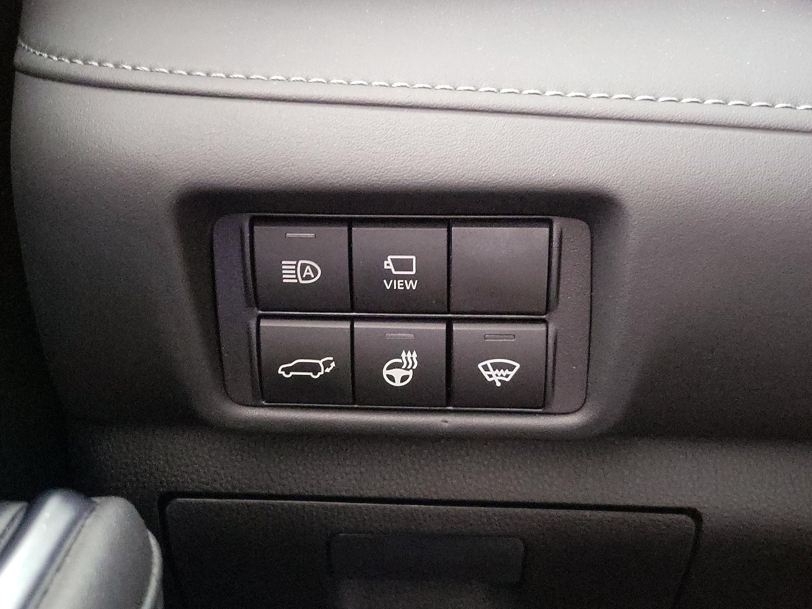 2022 Toyota Highlander Limited - Photo 14
