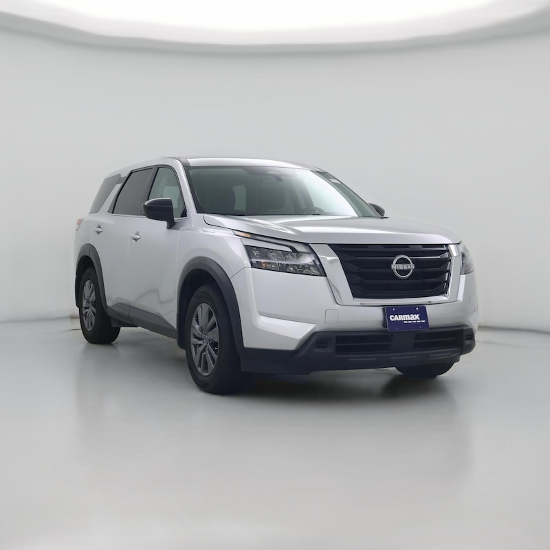 2025 Nissan Pathfinder S