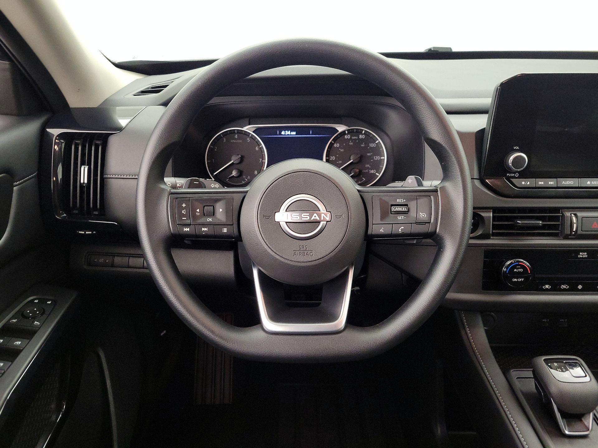 Thumbnail: 2025 Nissan Pathfinder - 10