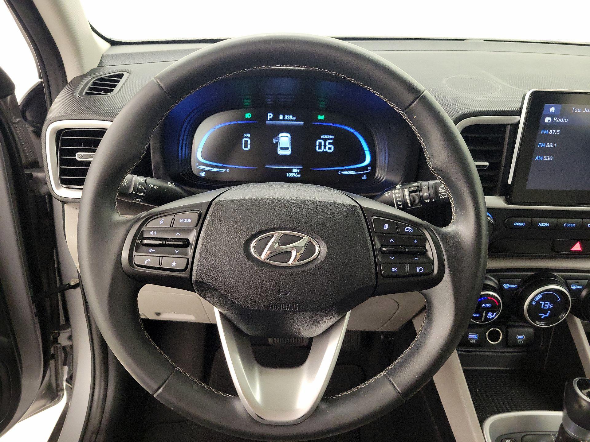 Thumbnail: 2025 Hyundai Venue - 10
