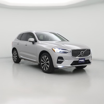 2023 Volvo XC60 B5 Plus Dark Theme
