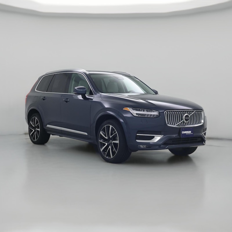 2023 Volvo XC90 B5 Plus