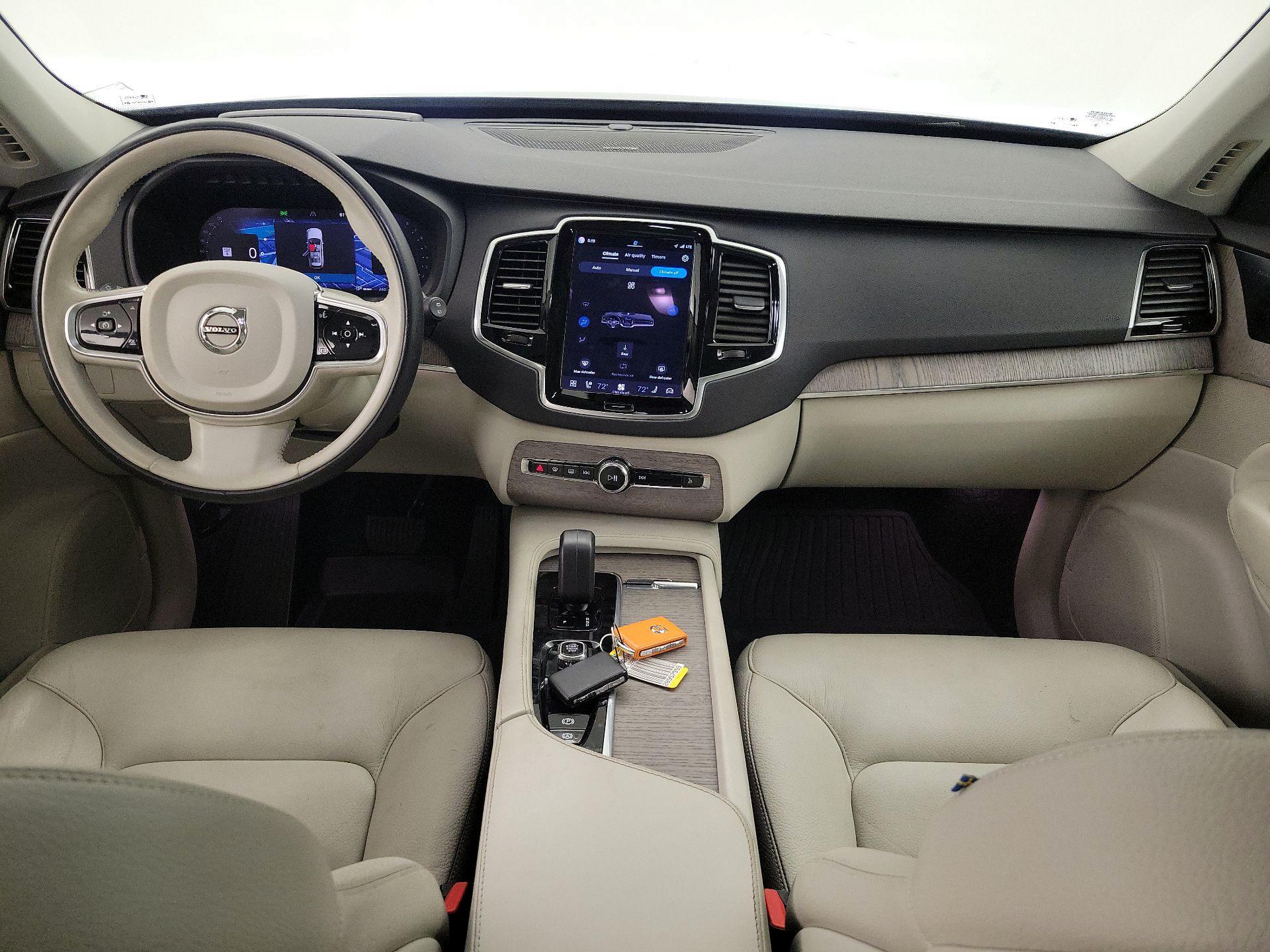 Thumbnail: 2023 Volvo XC90 - 9