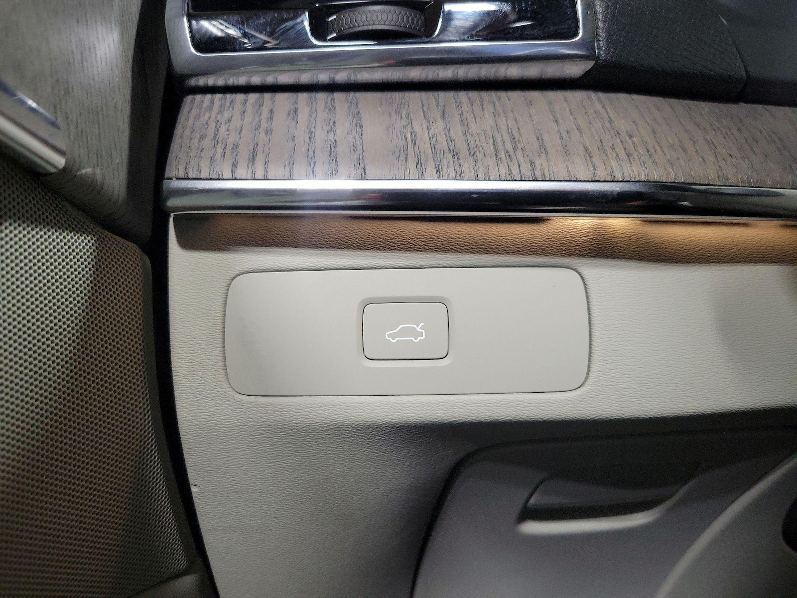 2023 Volvo XC90 Plus - Photo 14