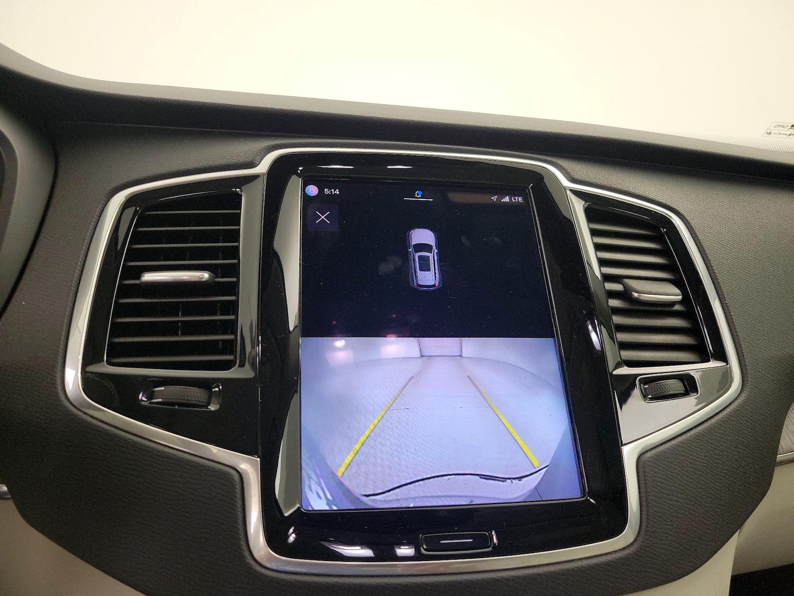 2023 Volvo XC90 Plus - Photo 16