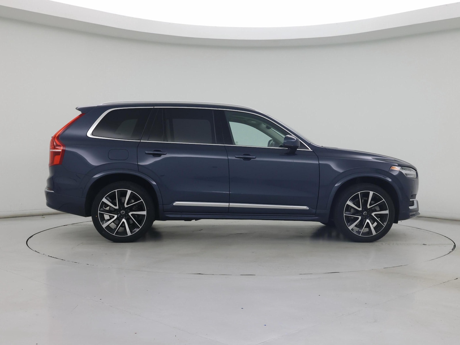 2023 Volvo XC90 Plus - Photo 8