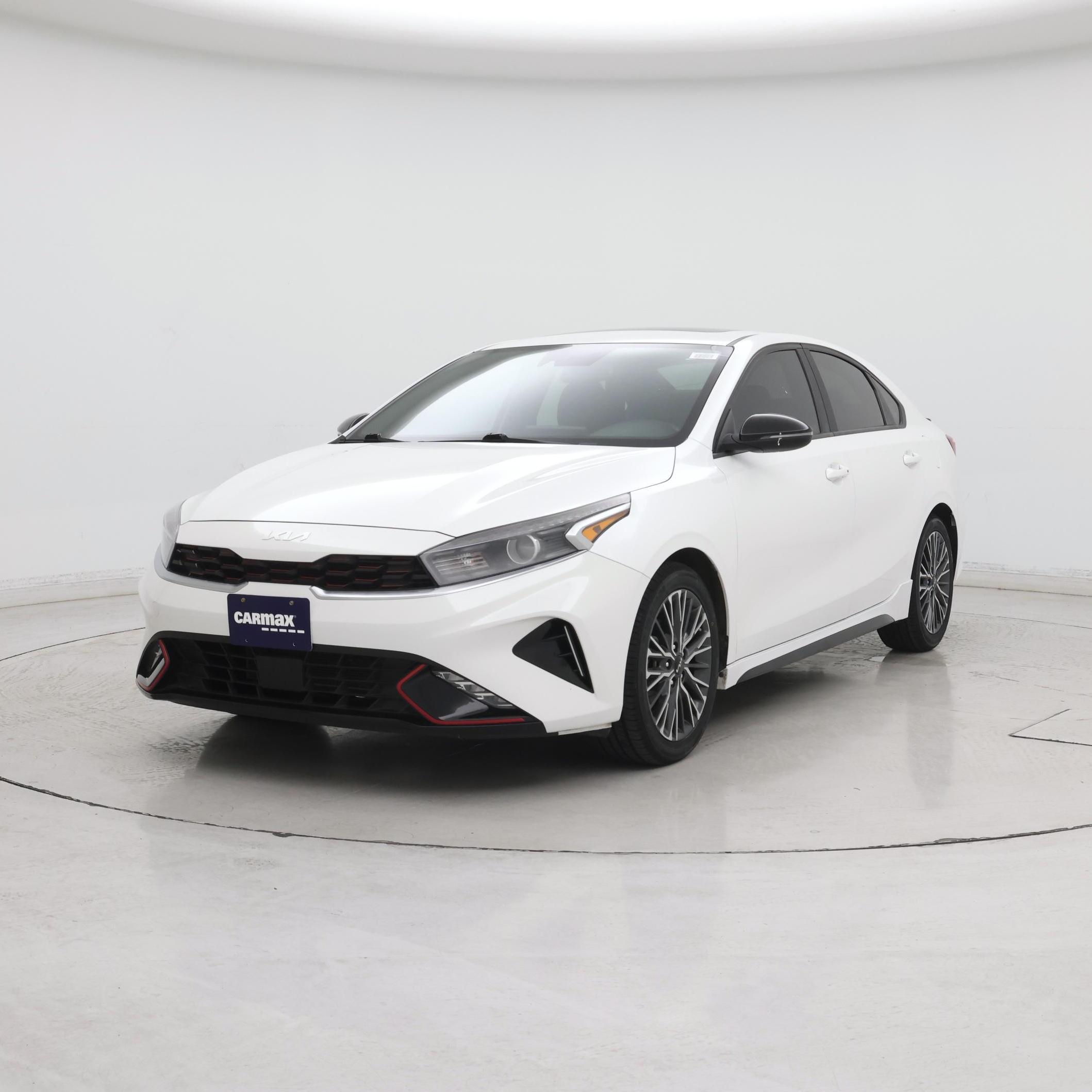 Thumbnail: 2024 Kia Forte - 4