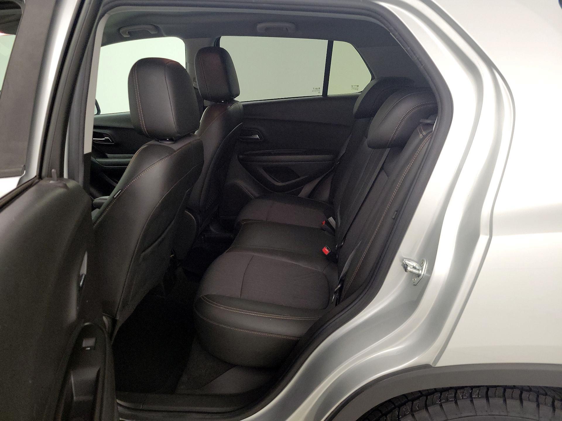 Thumbnail: 2021 Chevrolet Trax - 19