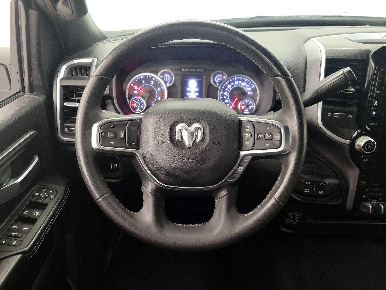 2025 RAM Ram 2500 Pickup Big Horn - Photo 11