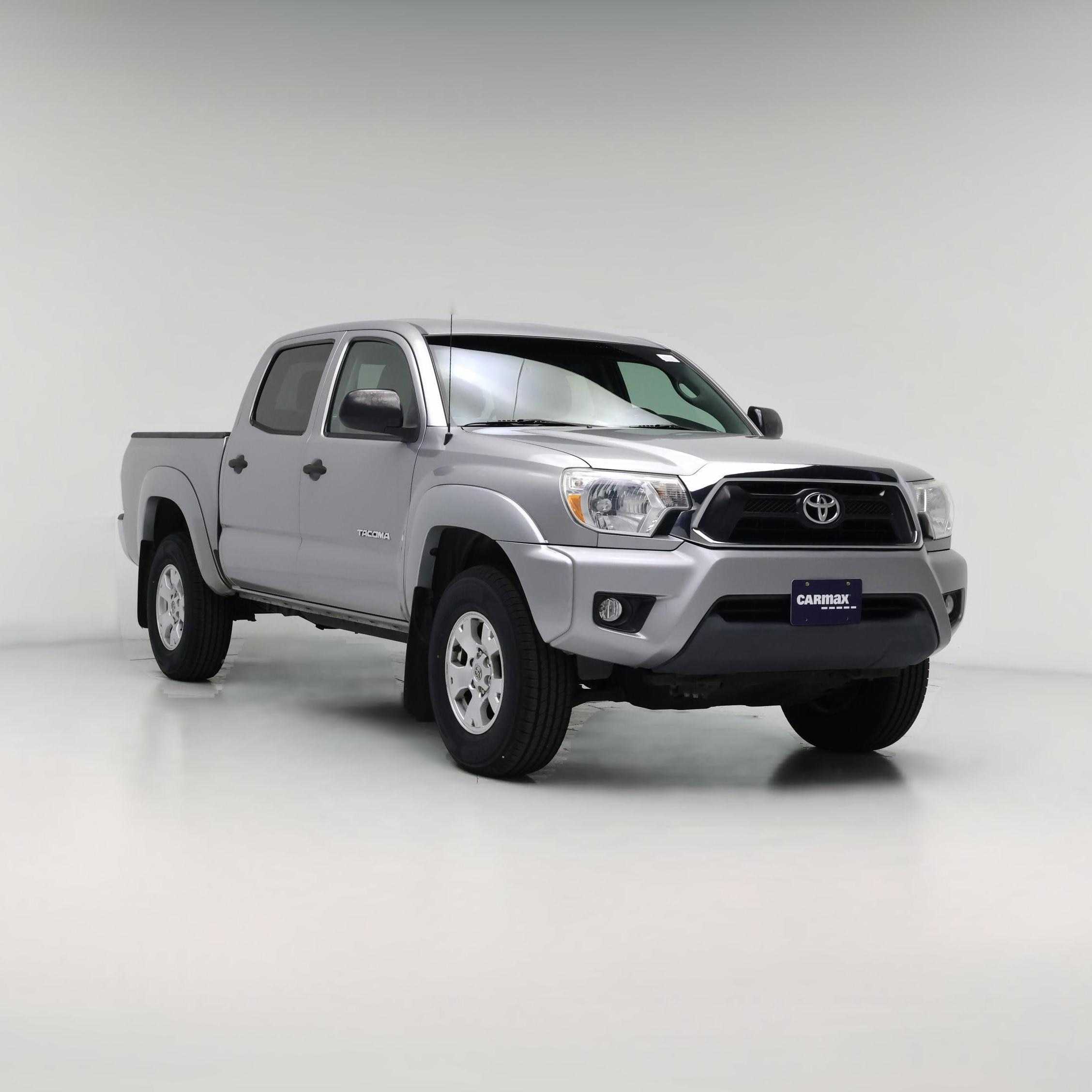 Thumbnail: 2015 Toyota Tacoma - 1