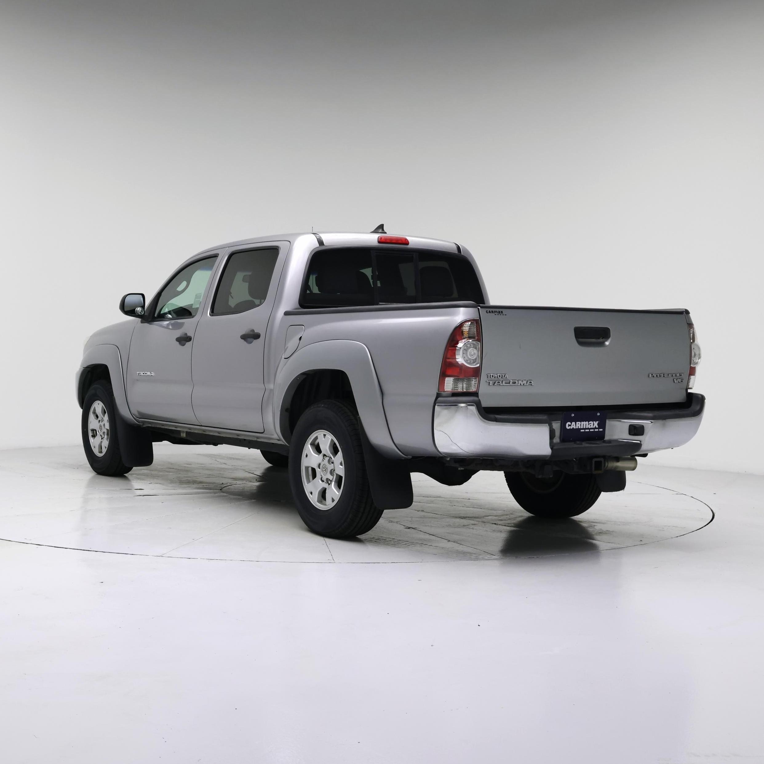 Thumbnail: 2015 Toyota Tacoma - 2