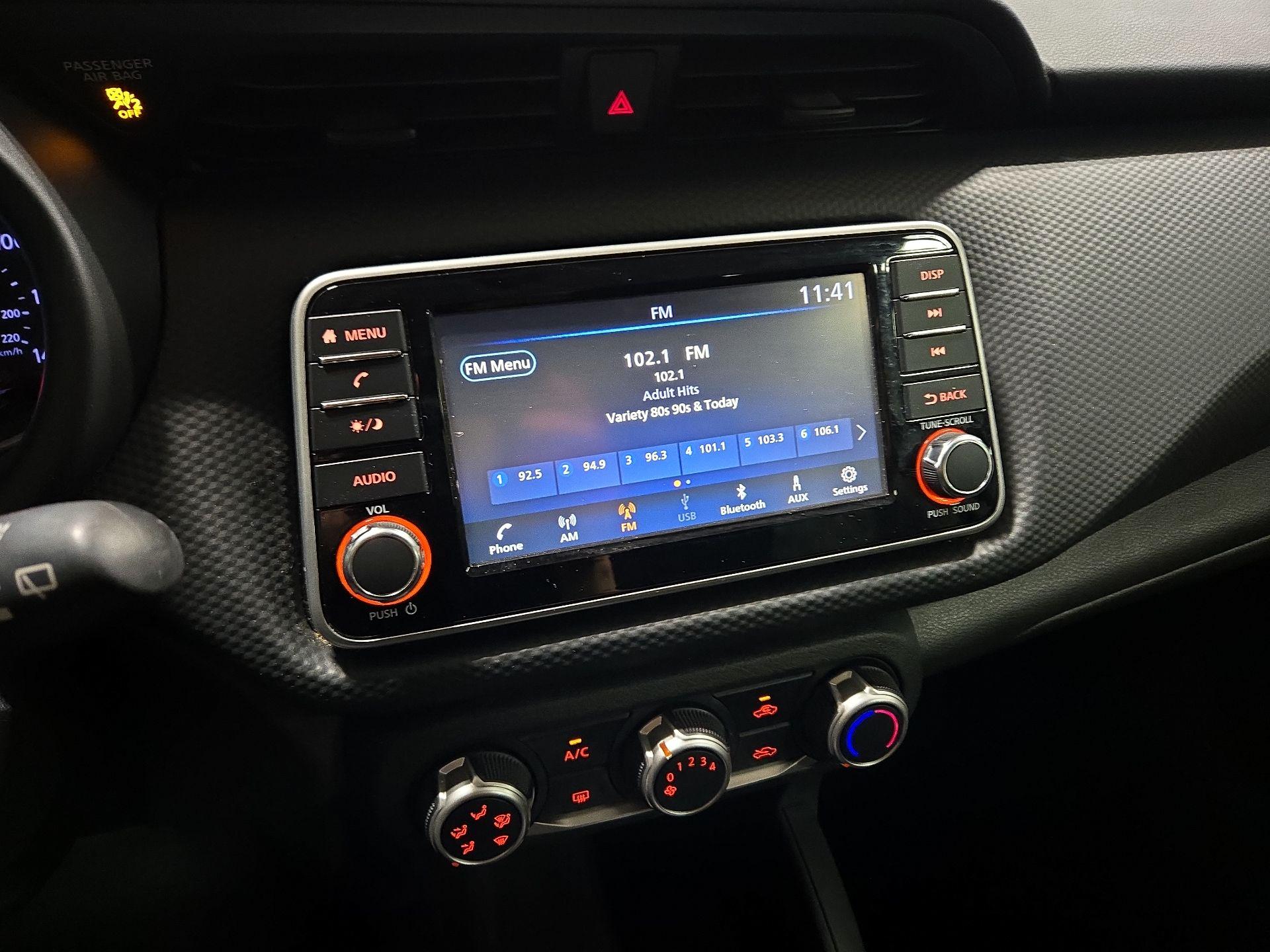 Thumbnail: 2021 Nissan Kicks - 15