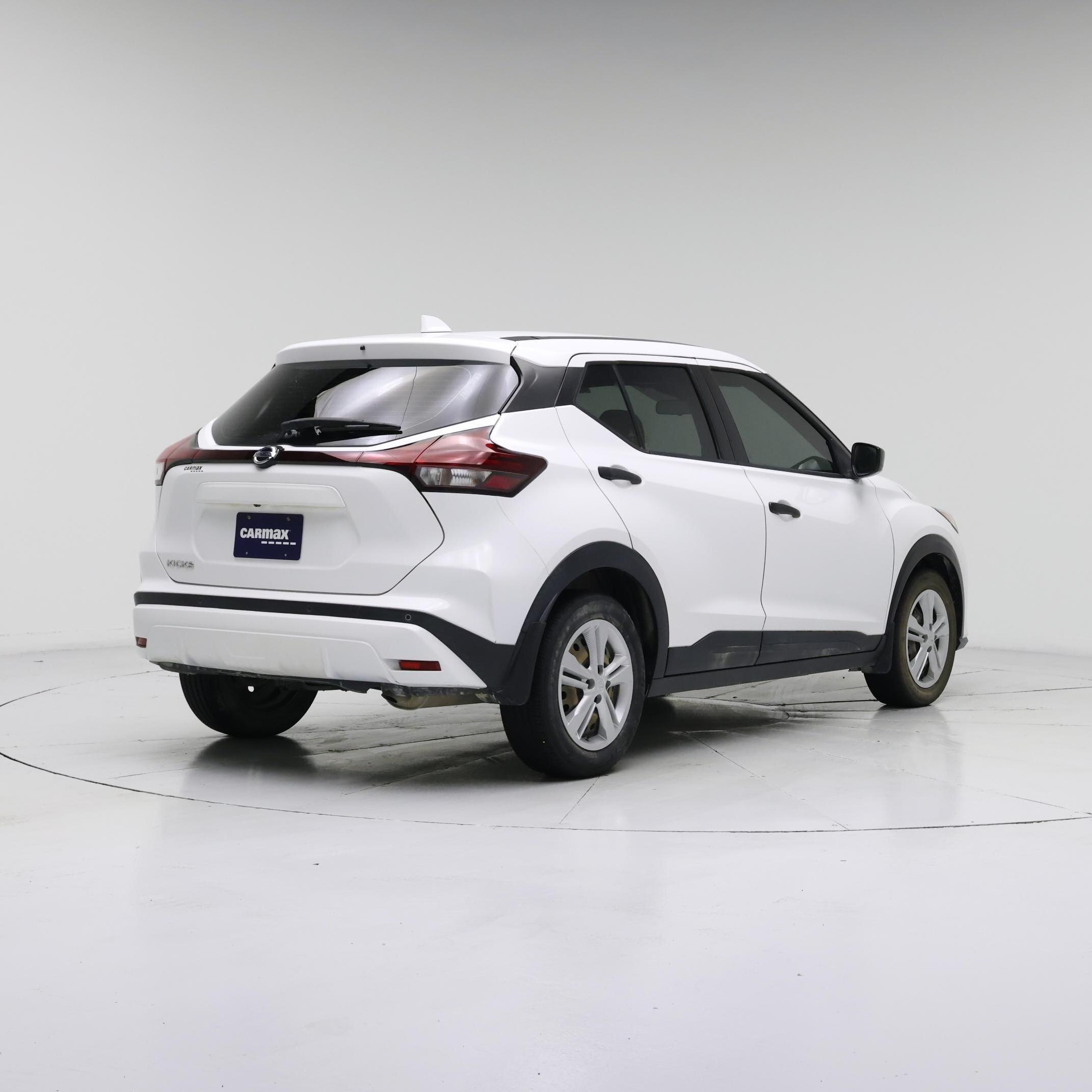 Thumbnail: 2021 Nissan Kicks - 8