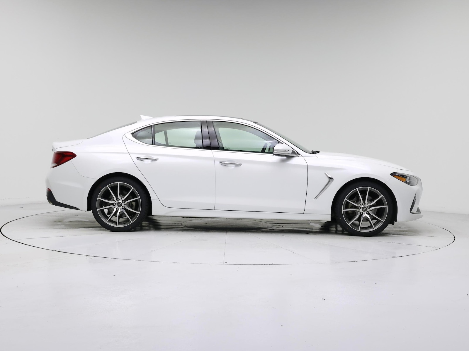 2020 GENESIS G70 Standard - Photo 8
