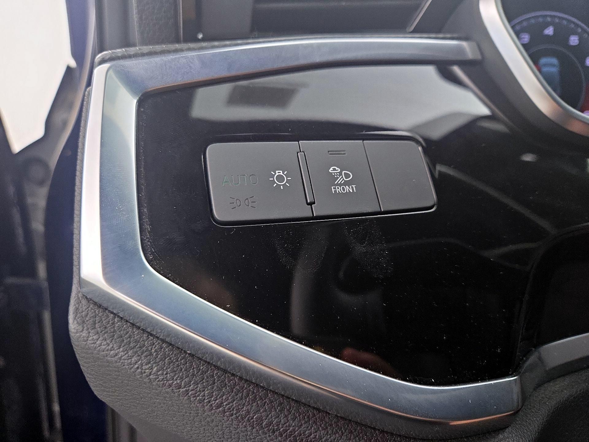 Thumbnail: 2024 Audi Q3 - 13