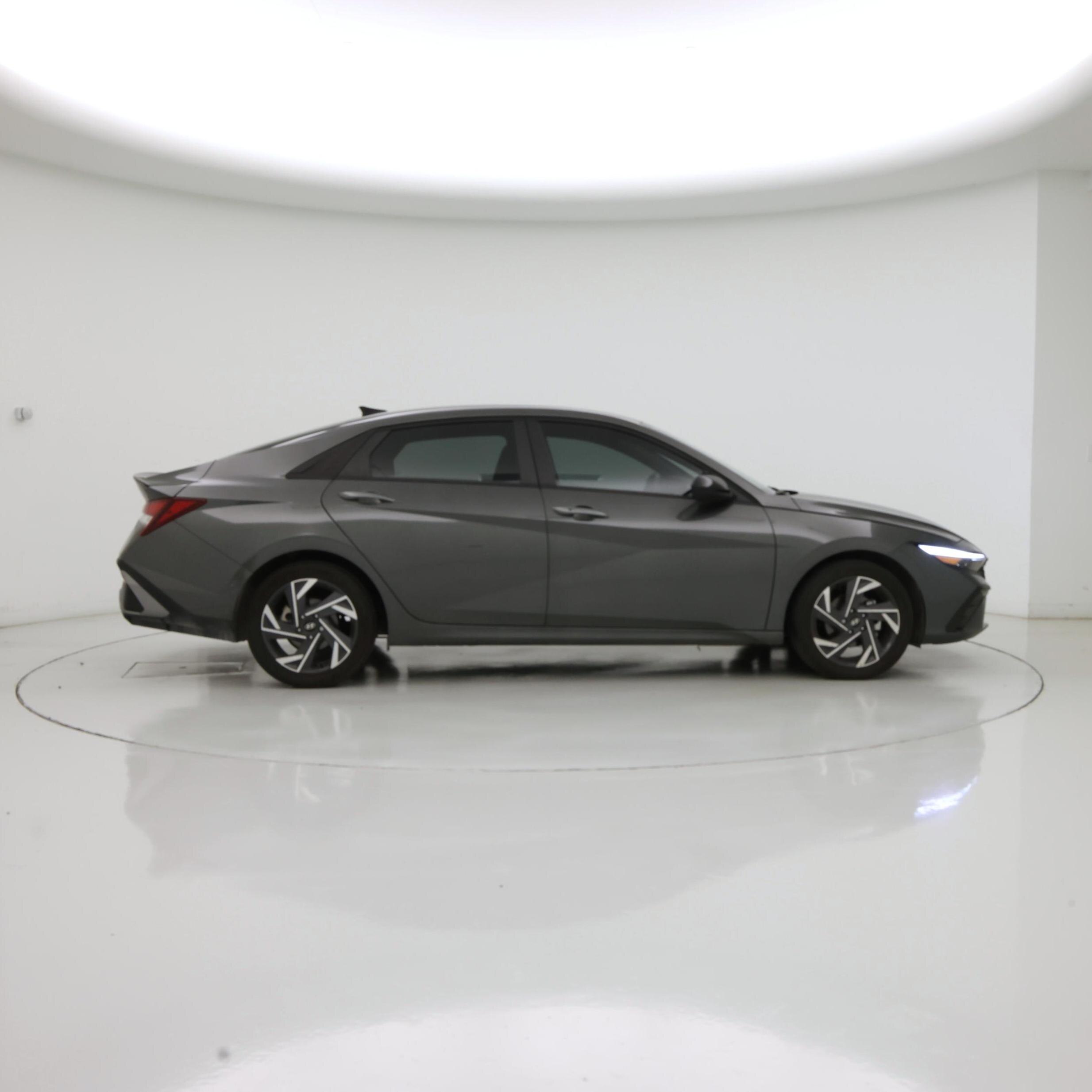 Thumbnail: 2025 Hyundai Elantra - 7