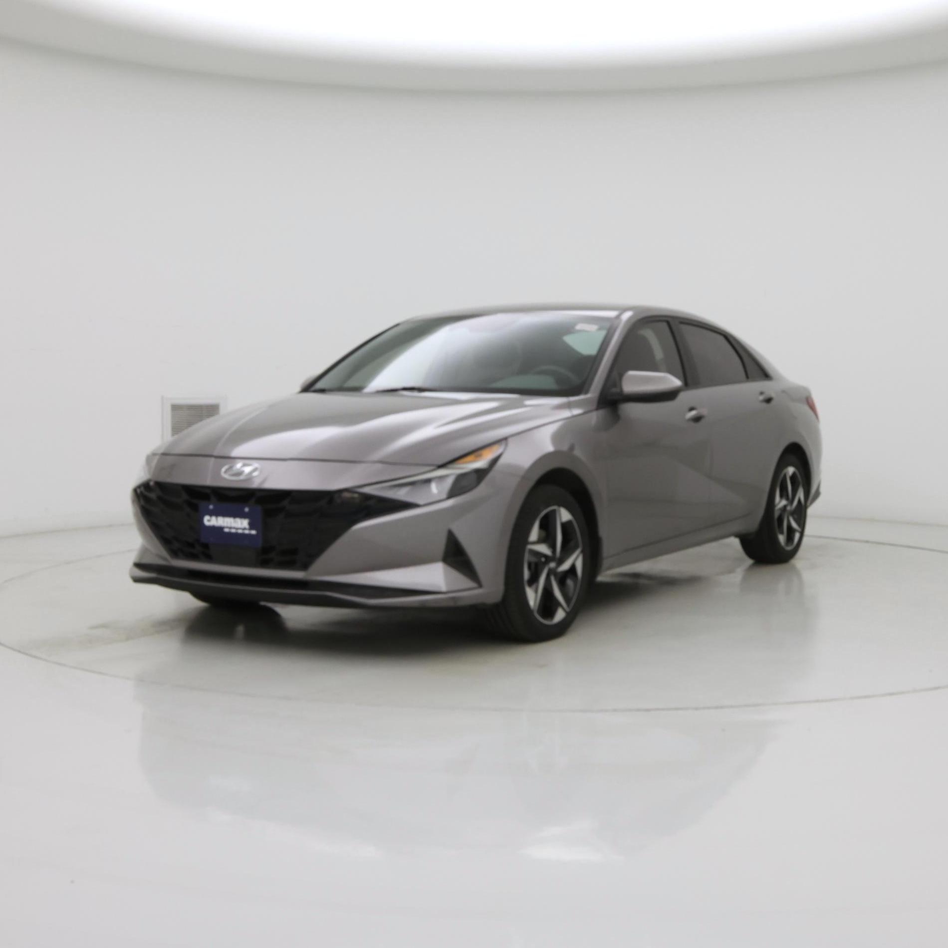 Thumbnail: 2023 Hyundai Elantra - 4