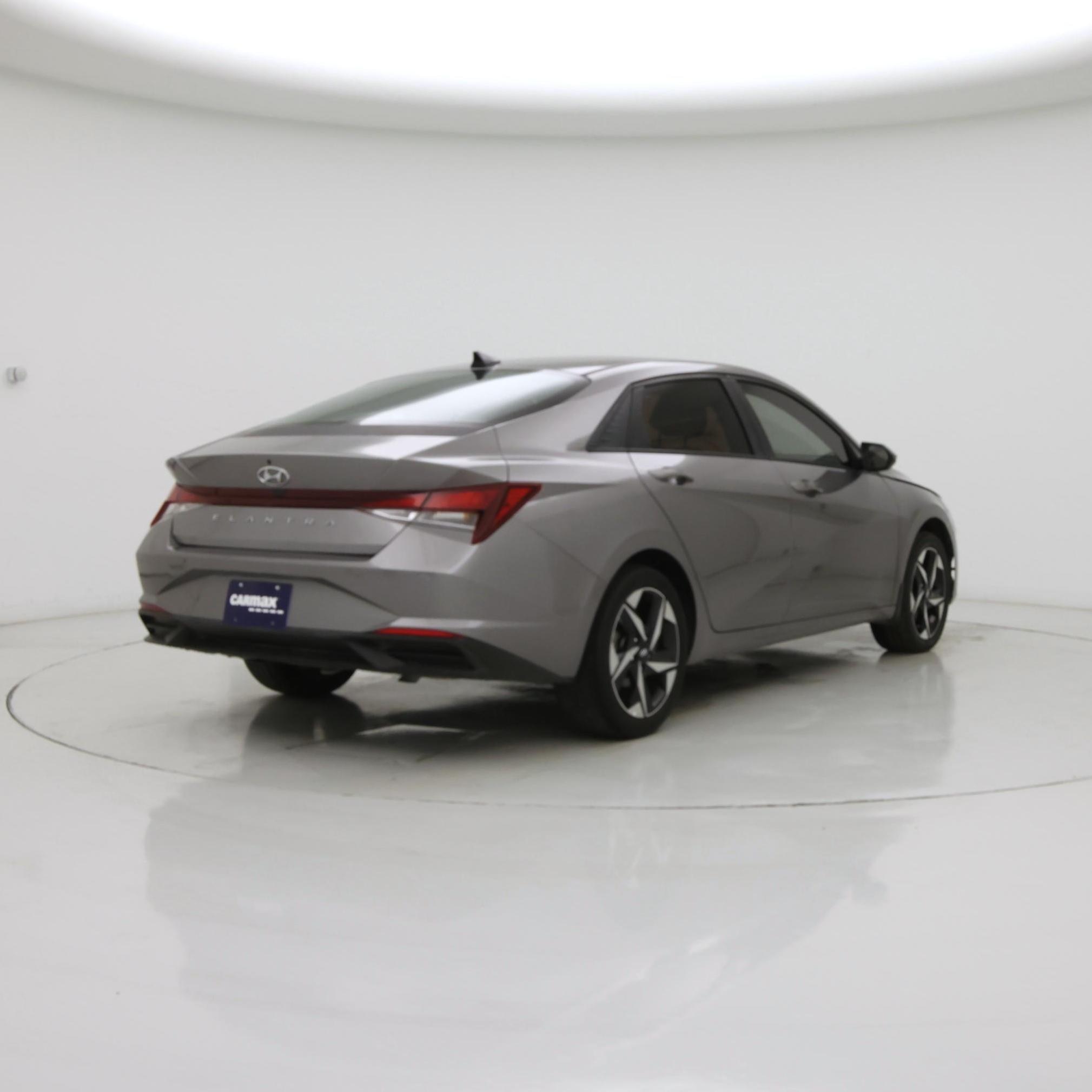 Thumbnail: 2023 Hyundai Elantra - 8