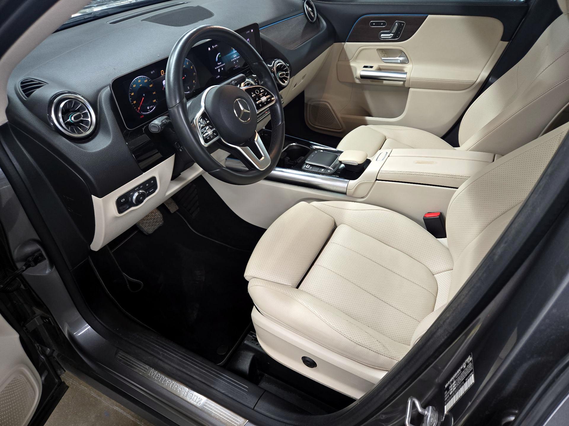 Thumbnail: 2021 Mercedes-Benz GLA - 11