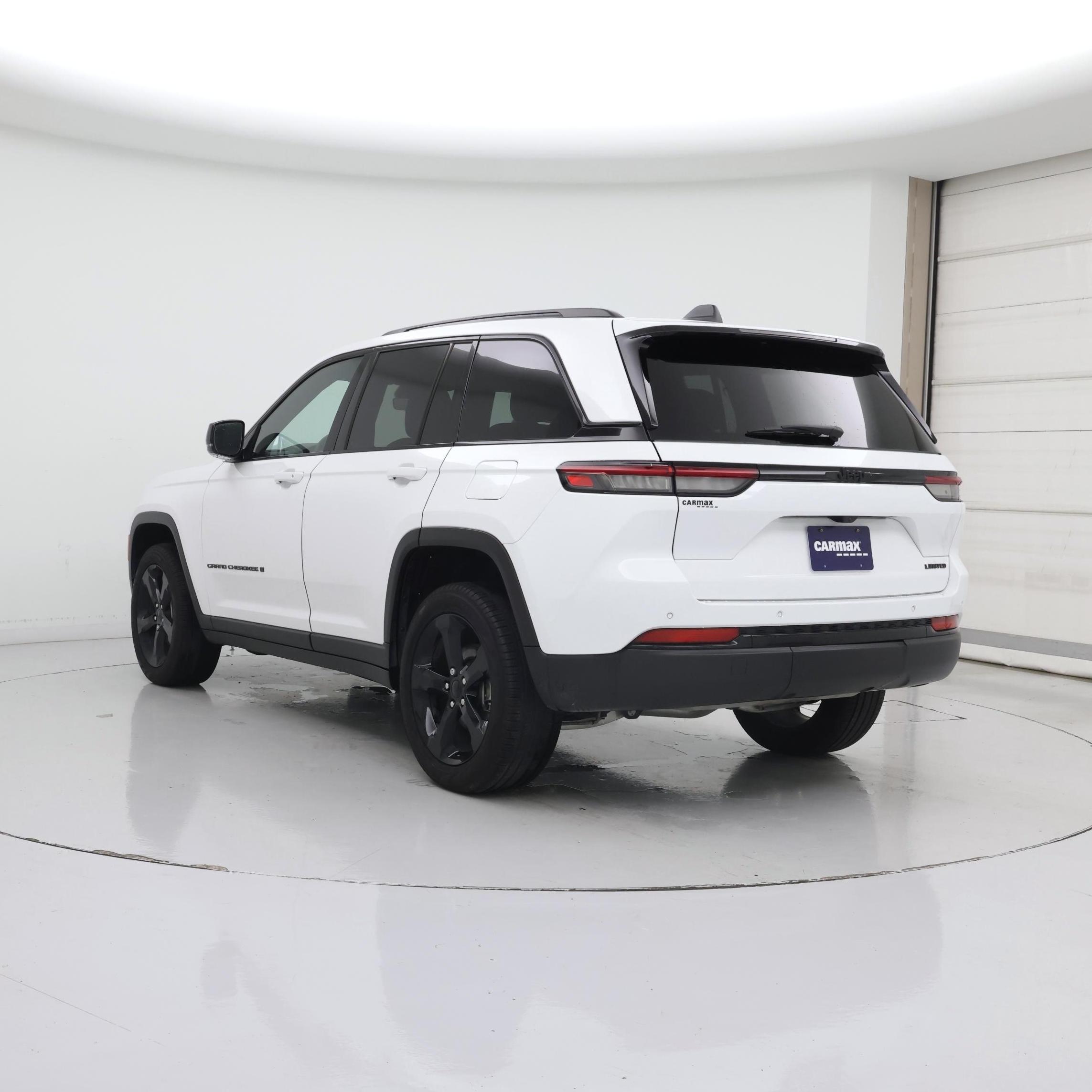 Thumbnail: 2025 Jeep Grand Cherokee - 2
