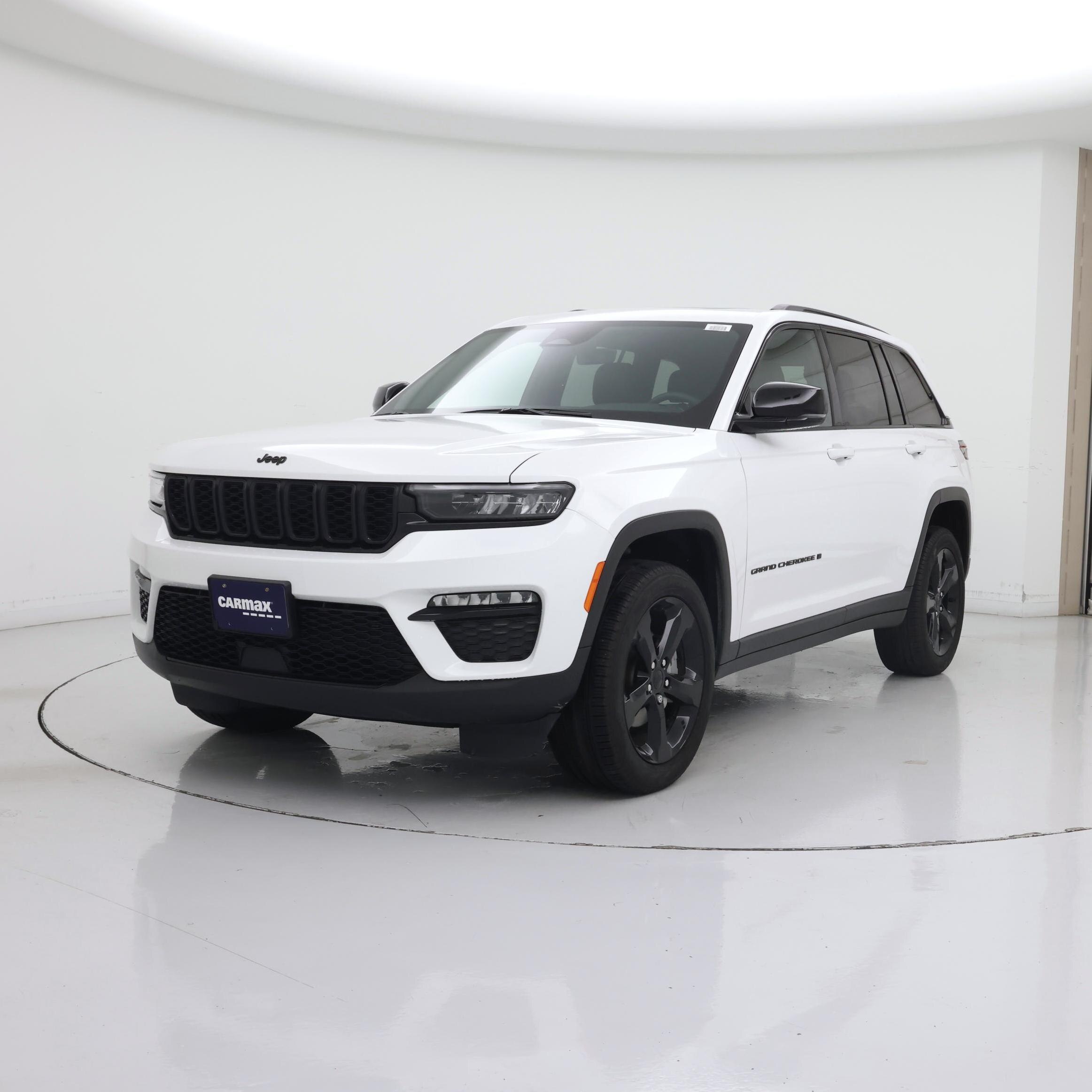 Thumbnail: 2025 Jeep Grand Cherokee - 4