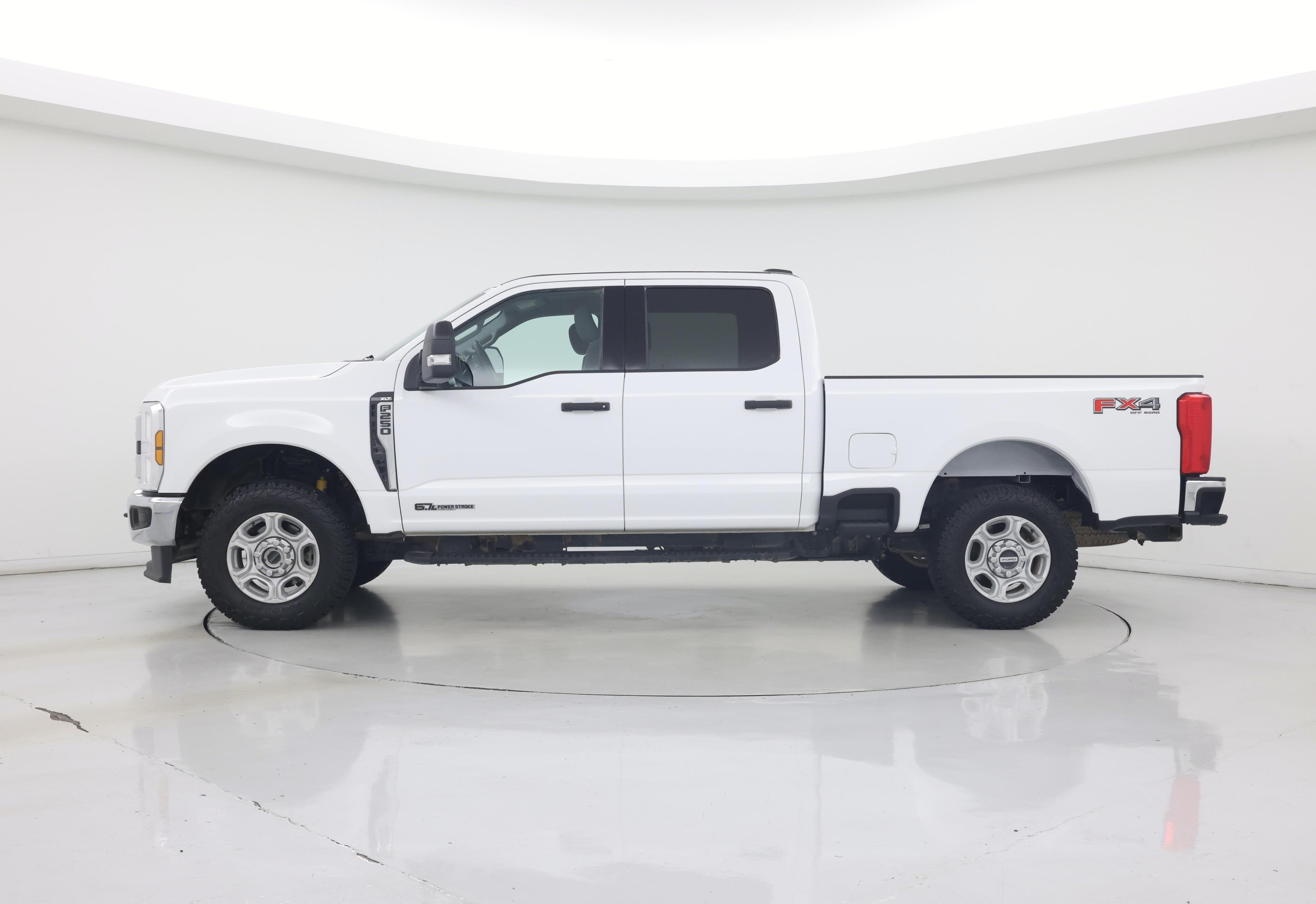 Thumbnail: 2025 Ford F-250 - 3