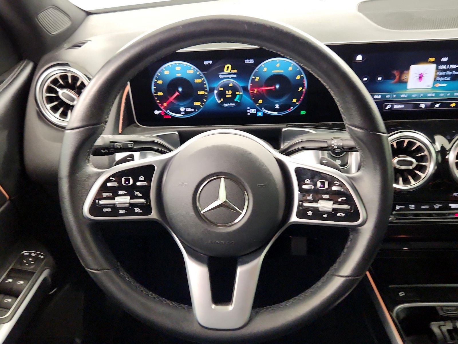 2021 Mercedes-Benz GLB Base - Photo 11