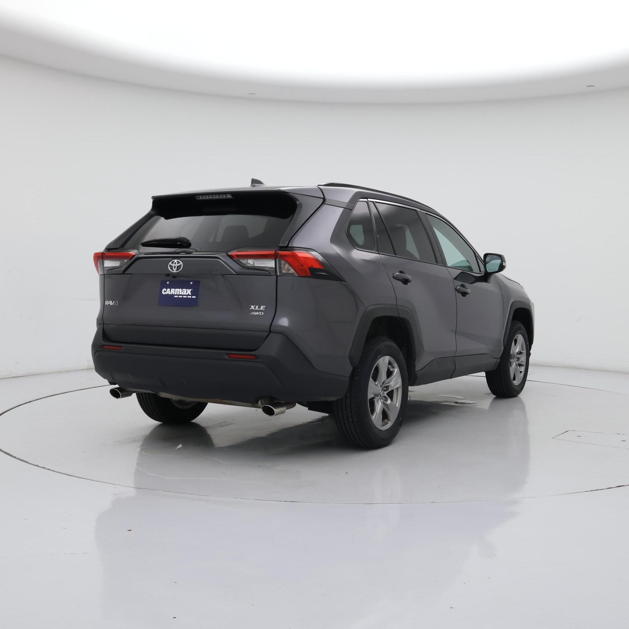Thumbnail: 2024 Toyota RAV4 - 8