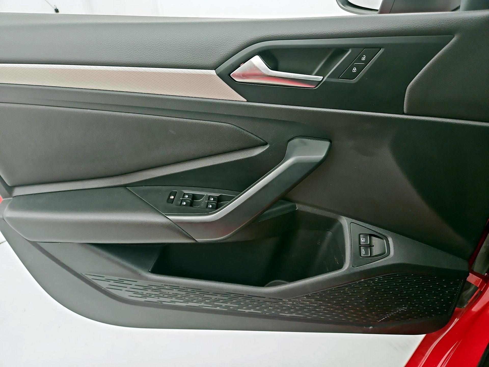 Thumbnail: 2020 Volkswagen Jetta - 12