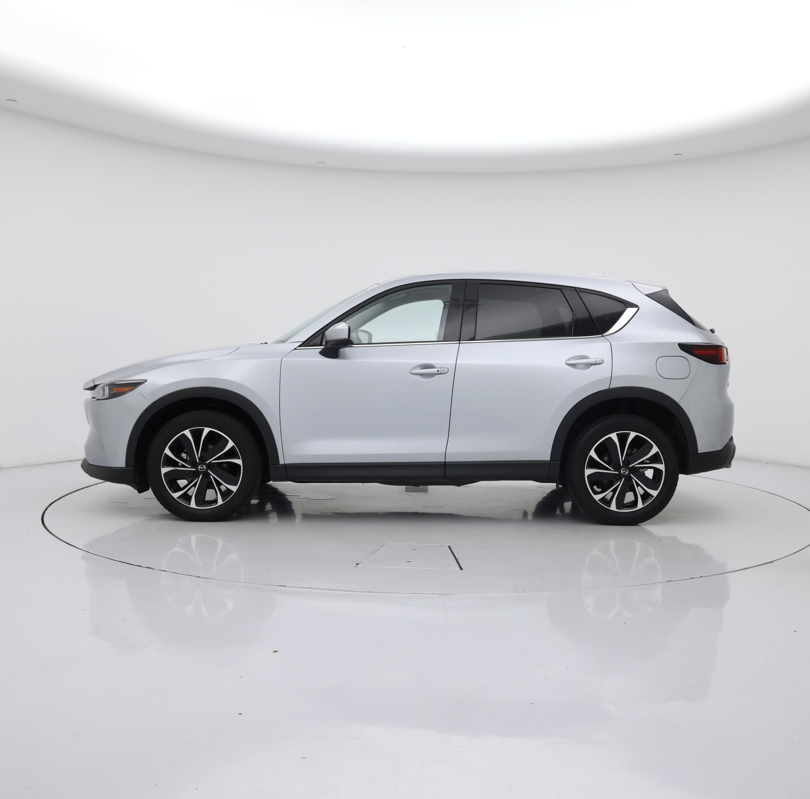 Thumbnail: 2023 Mazda CX-5 - 3