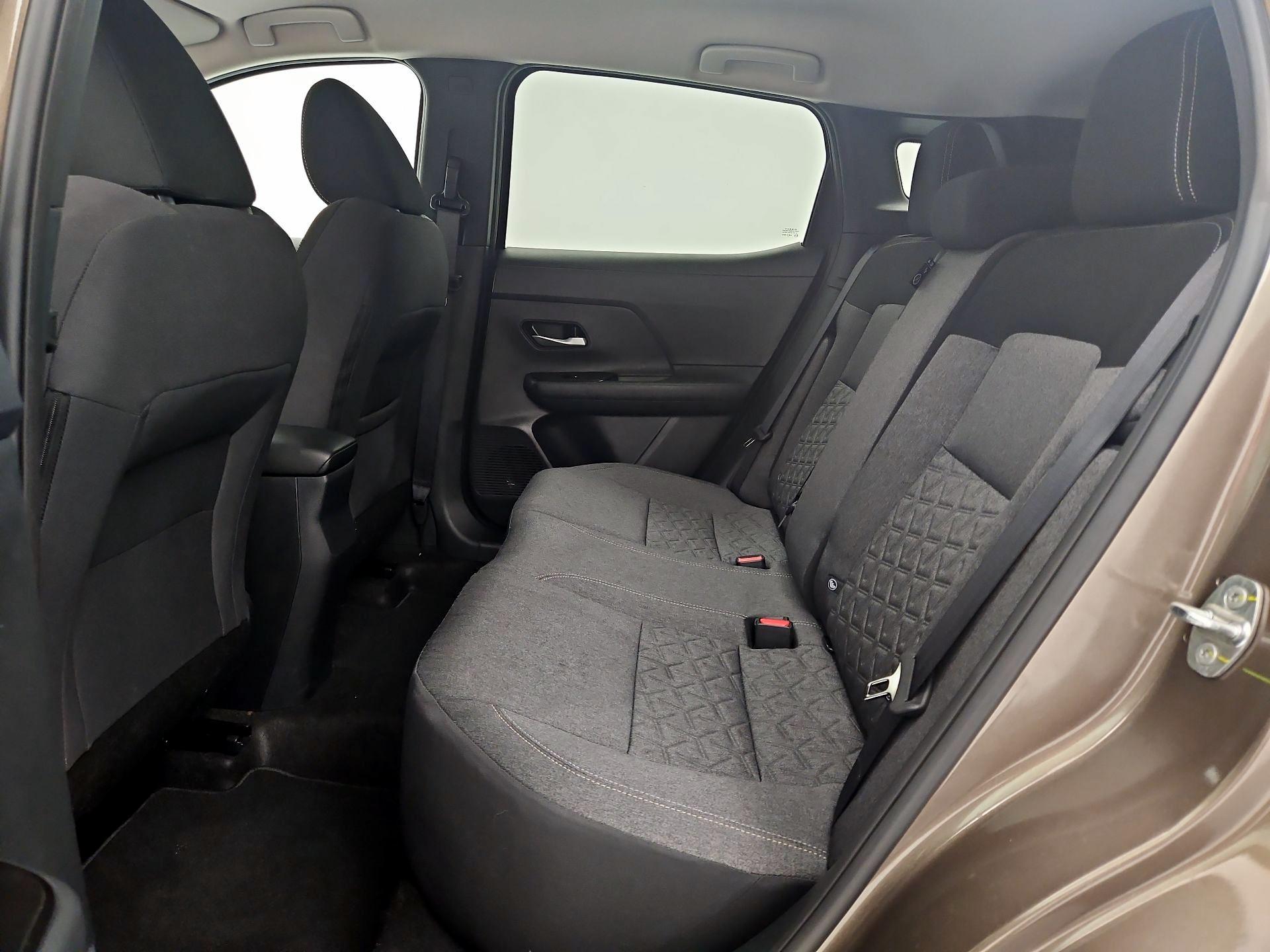 Thumbnail: 2025 Nissan Kicks - 19