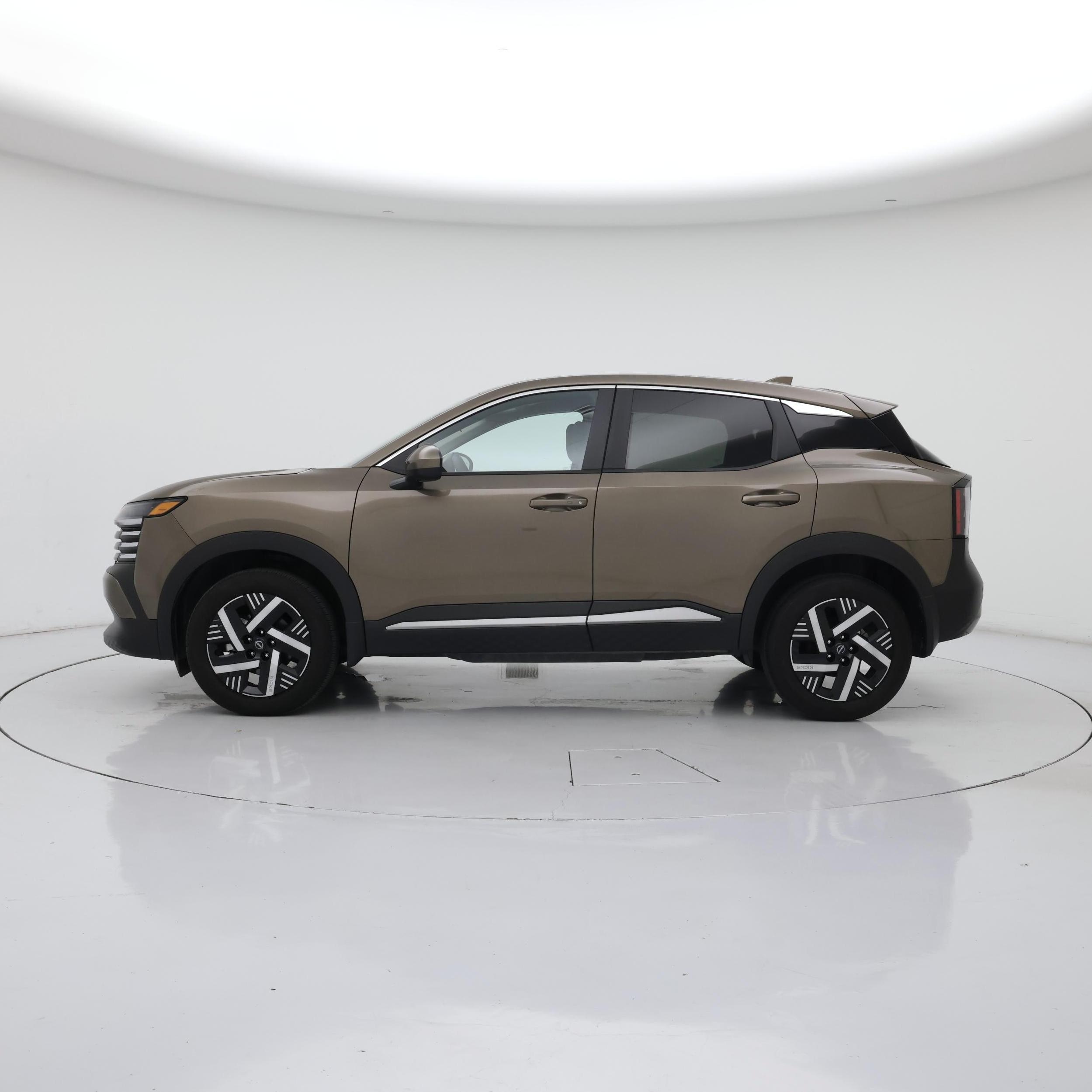 Thumbnail: 2025 Nissan Kicks - 3