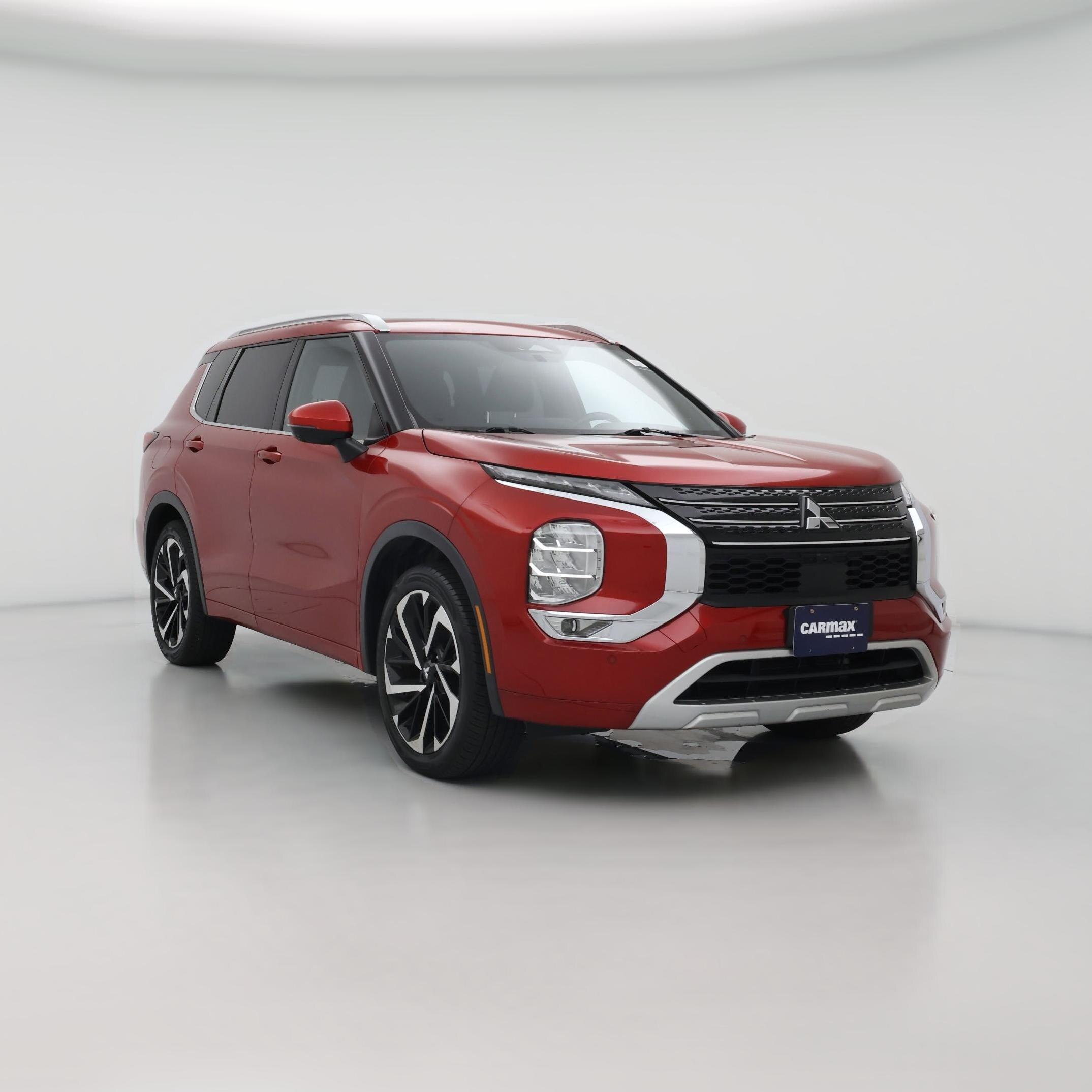 Thumbnail: 2022 Mitsubishi Outlander - 1