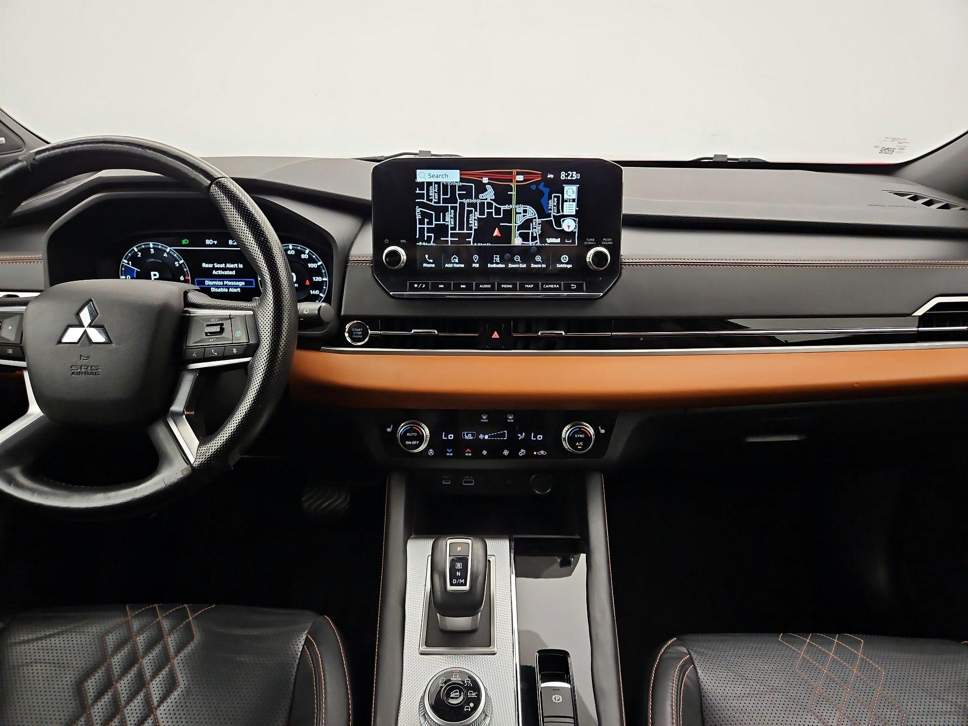 Thumbnail: 2022 Mitsubishi Outlander - 9