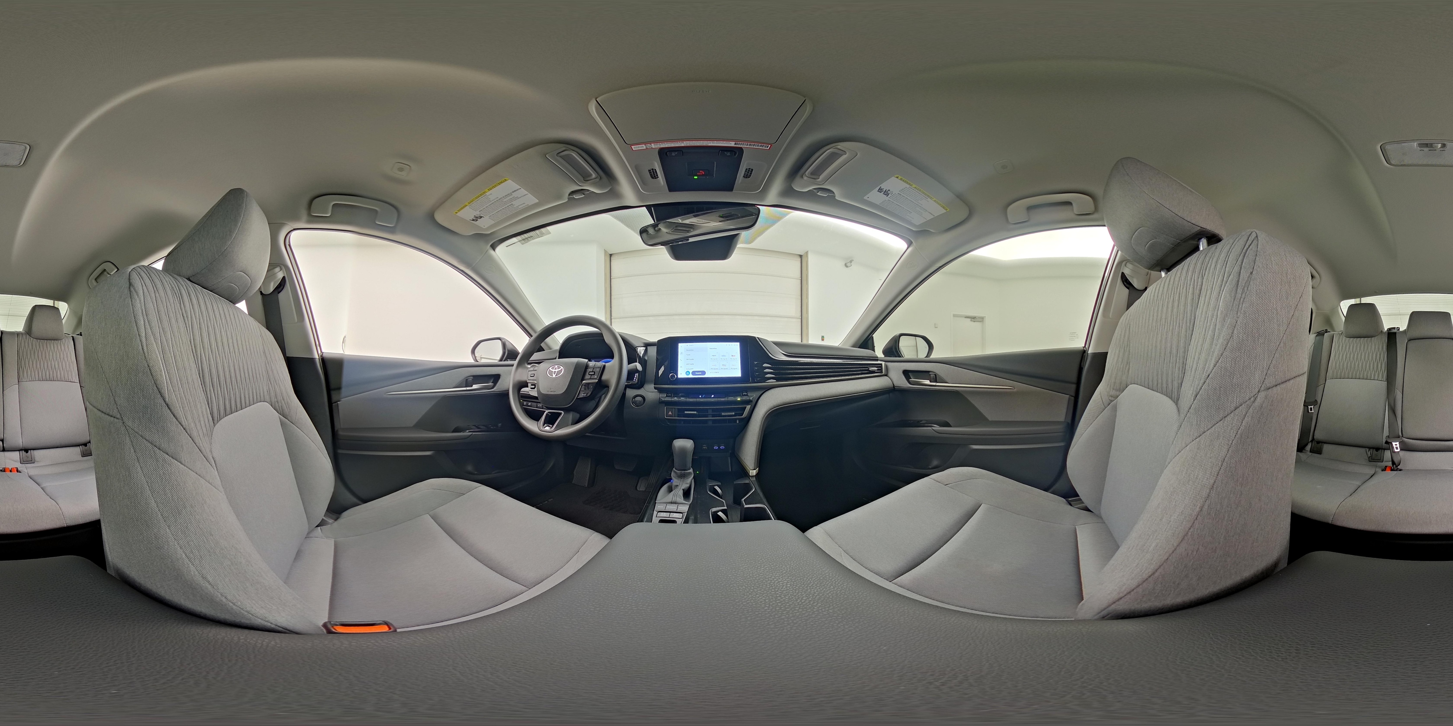 2025 Toyota Camry LE, photo 25