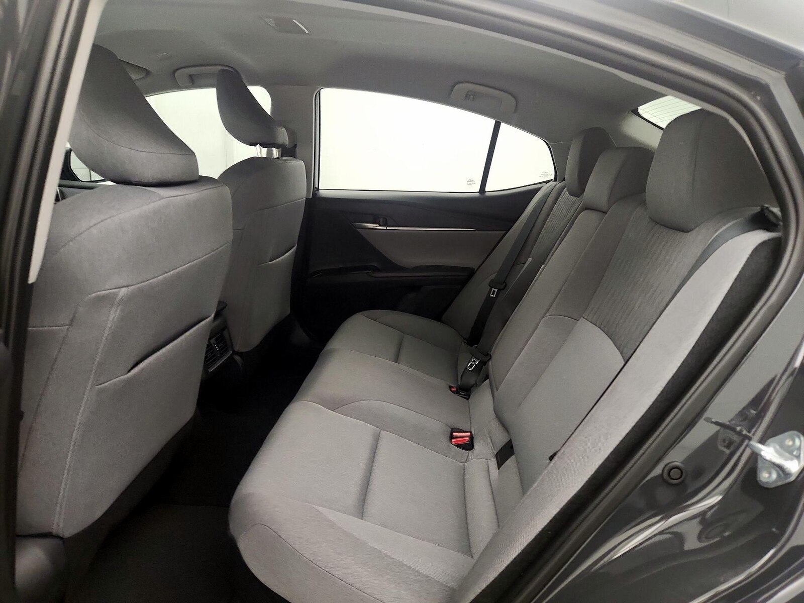 2025 Toyota Camry LE, photo 21