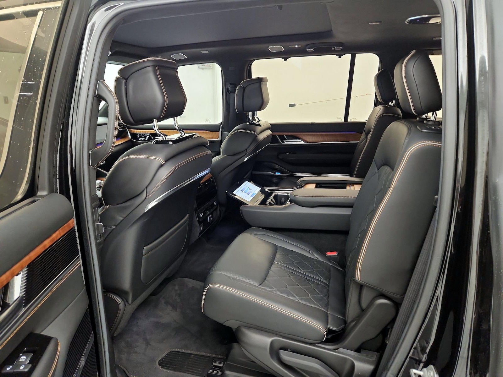 Rear Air Conditioning