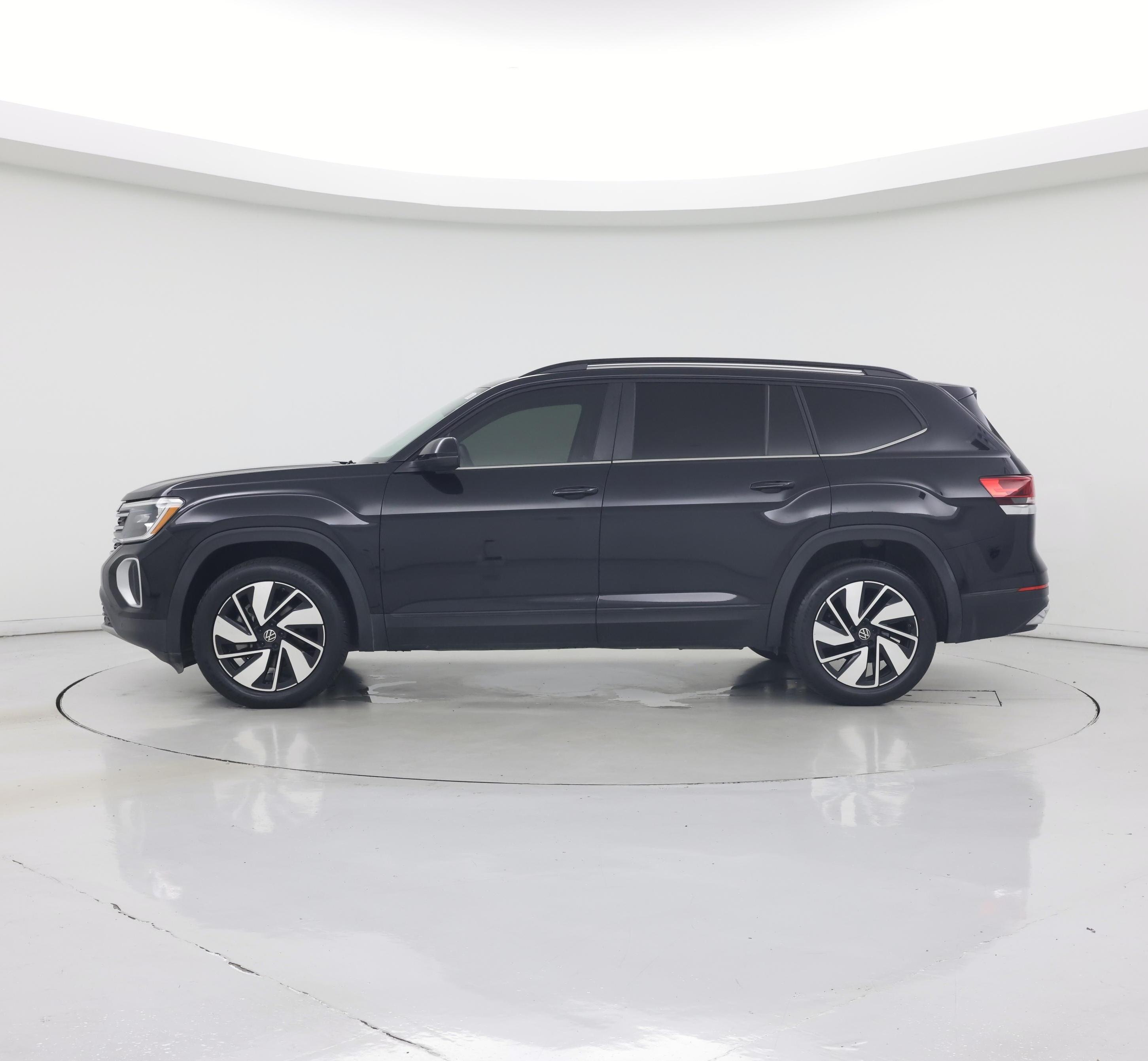 Thumbnail: 2024 Volkswagen Atlas - 3