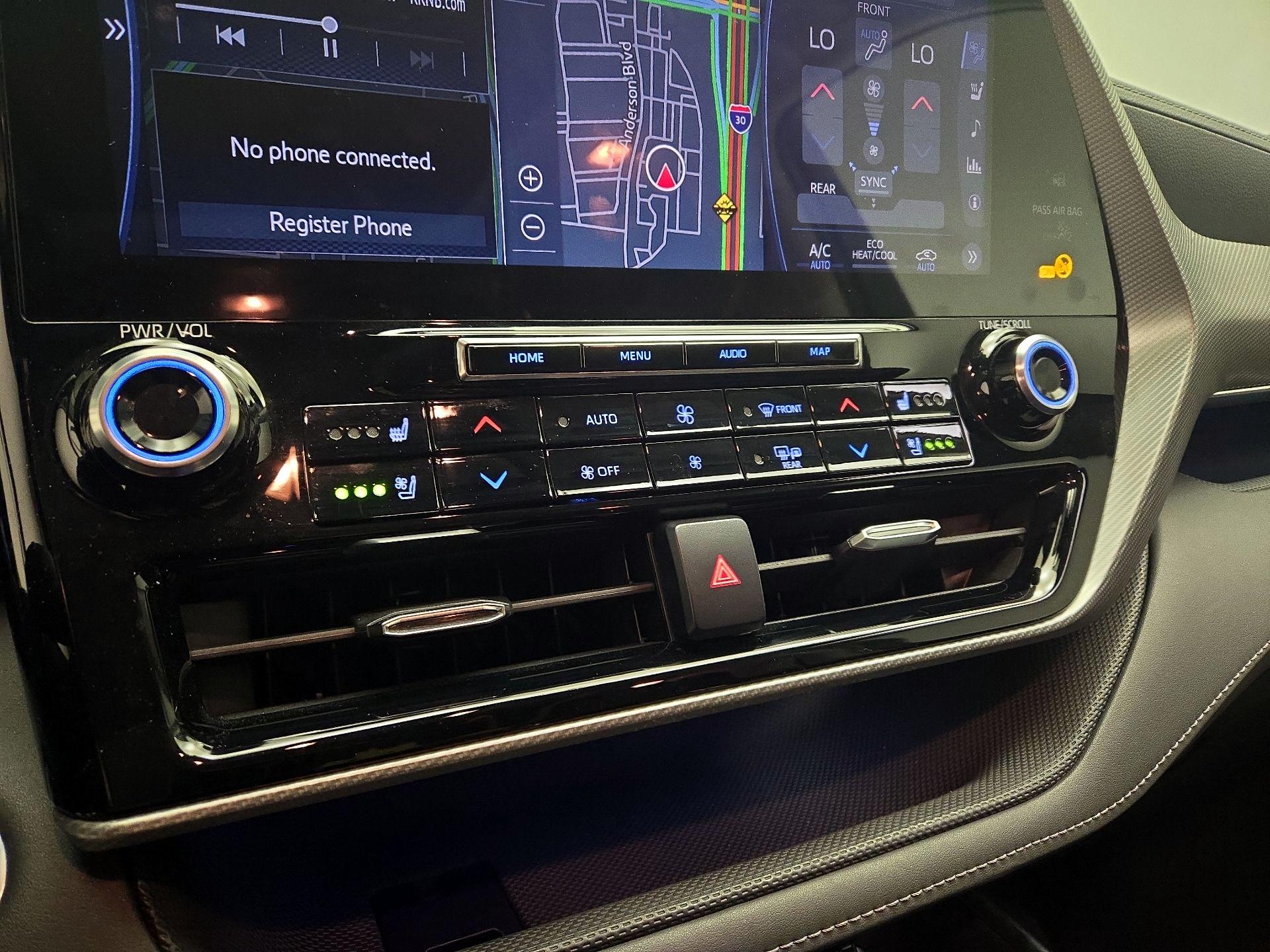 Thumbnail: 2021 Toyota Highlander - 17