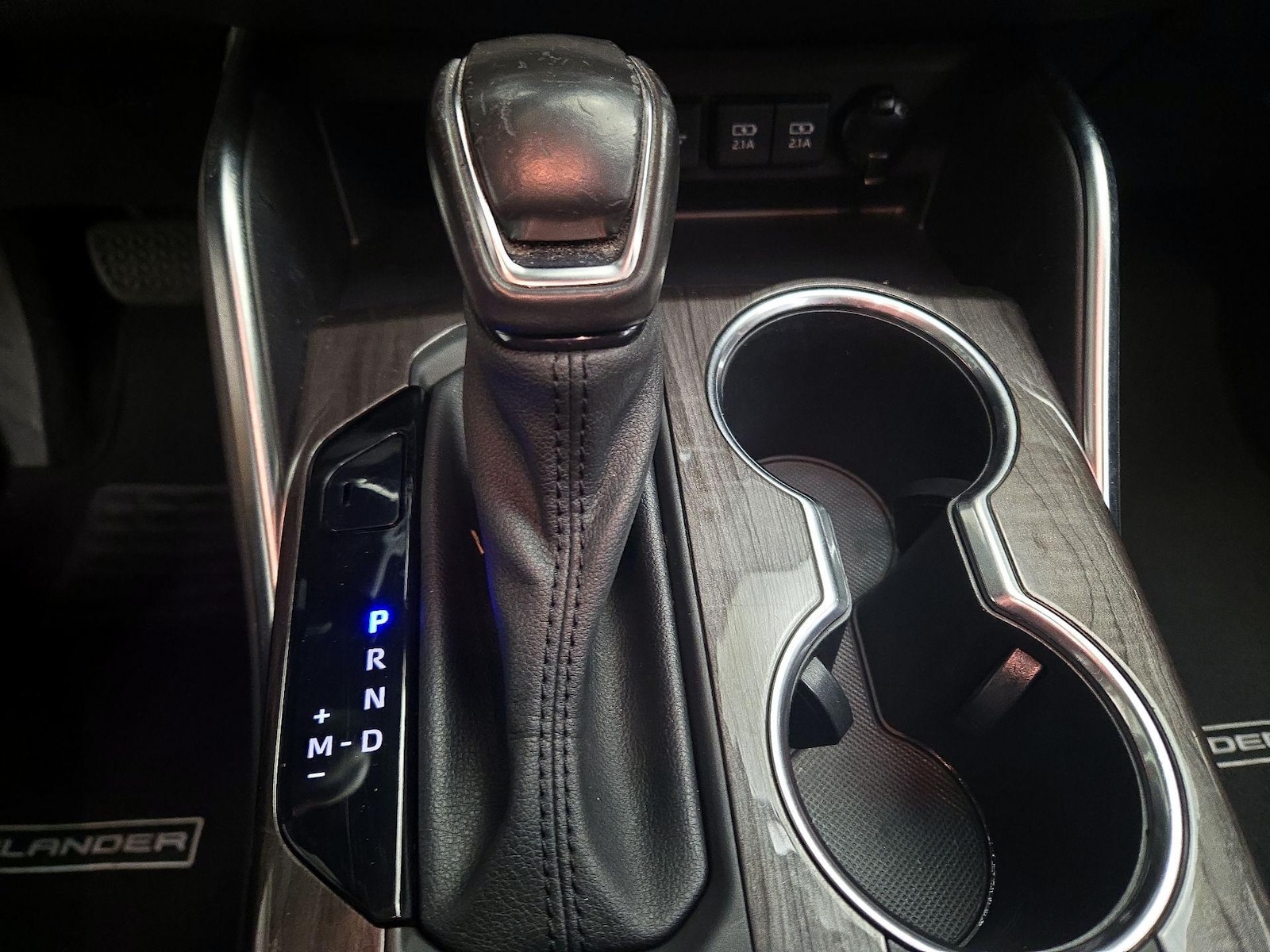 2021 Toyota Highlander Platinum - Photo 19