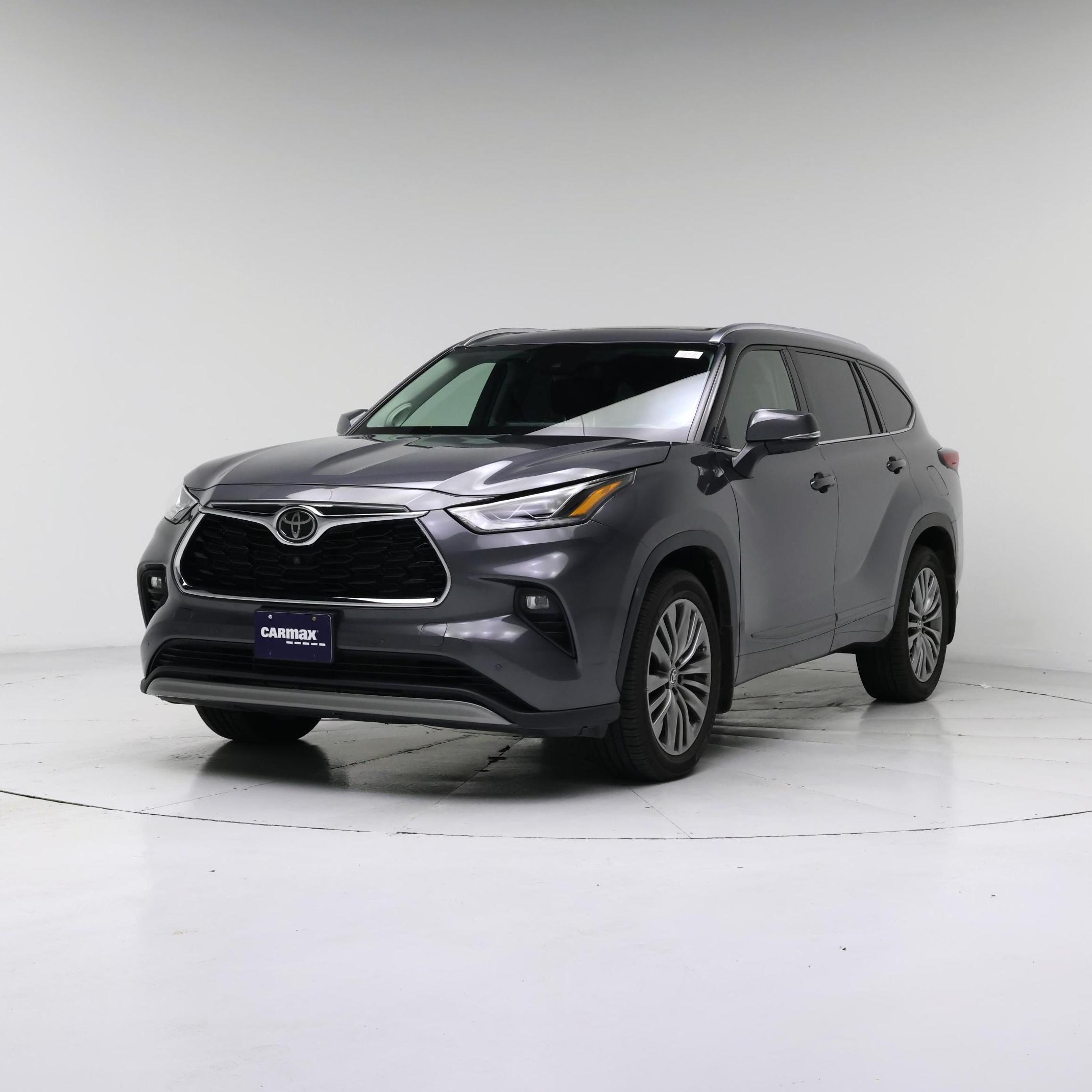 Thumbnail: 2021 Toyota Highlander - 4