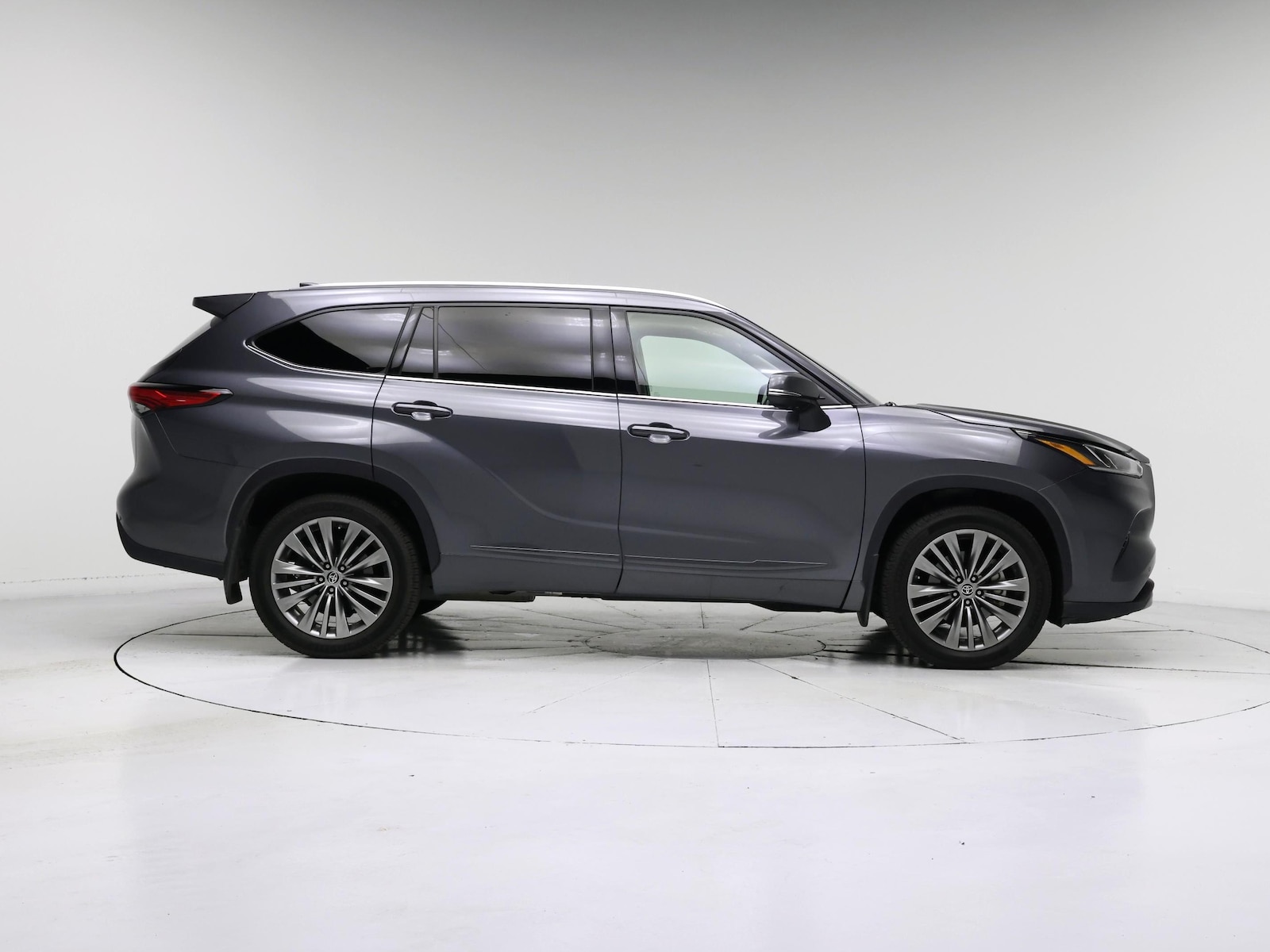 2021 Toyota Highlander Platinum - Photo 8