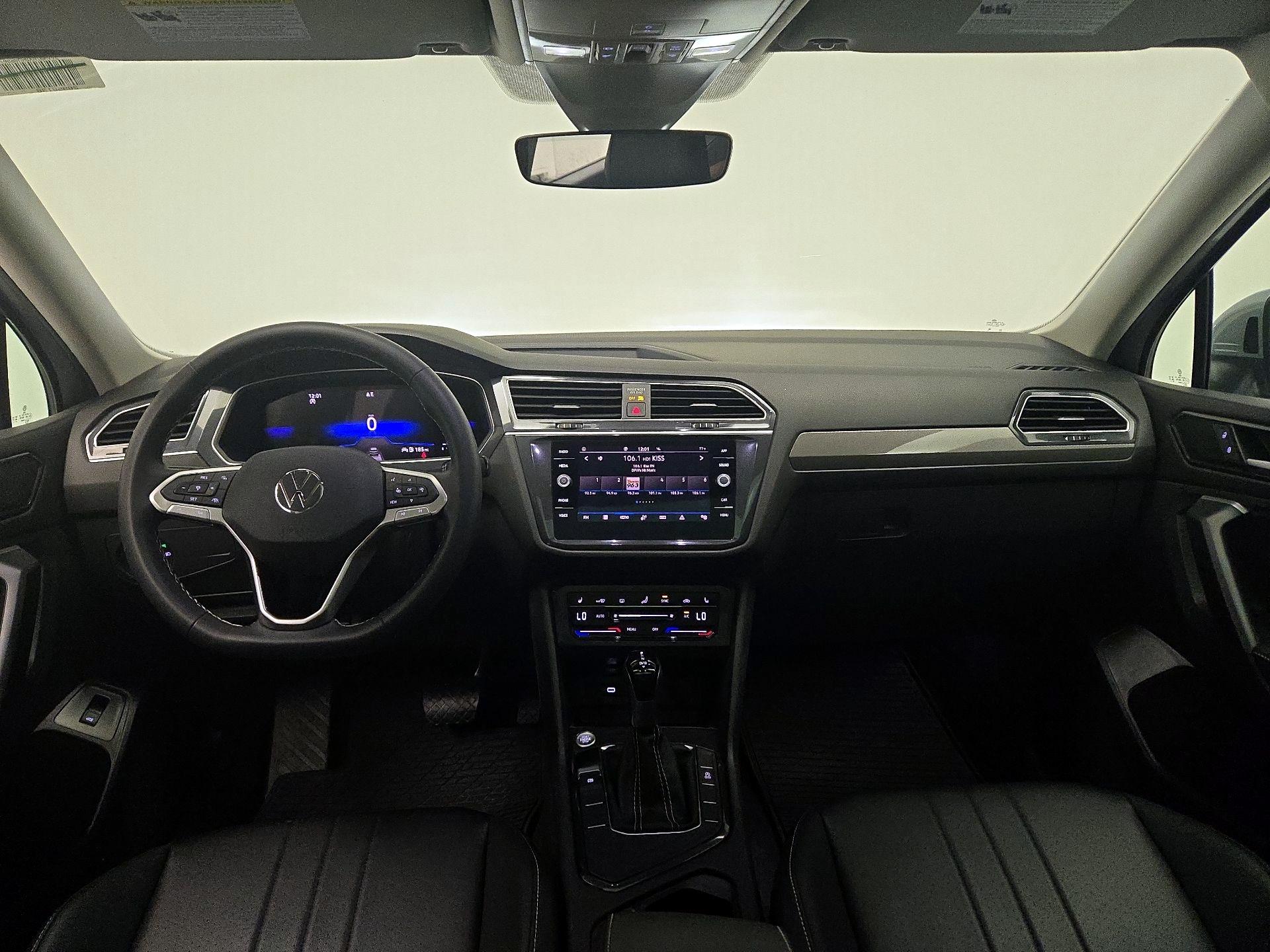 Thumbnail: 2024 Volkswagen Tiguan - 9