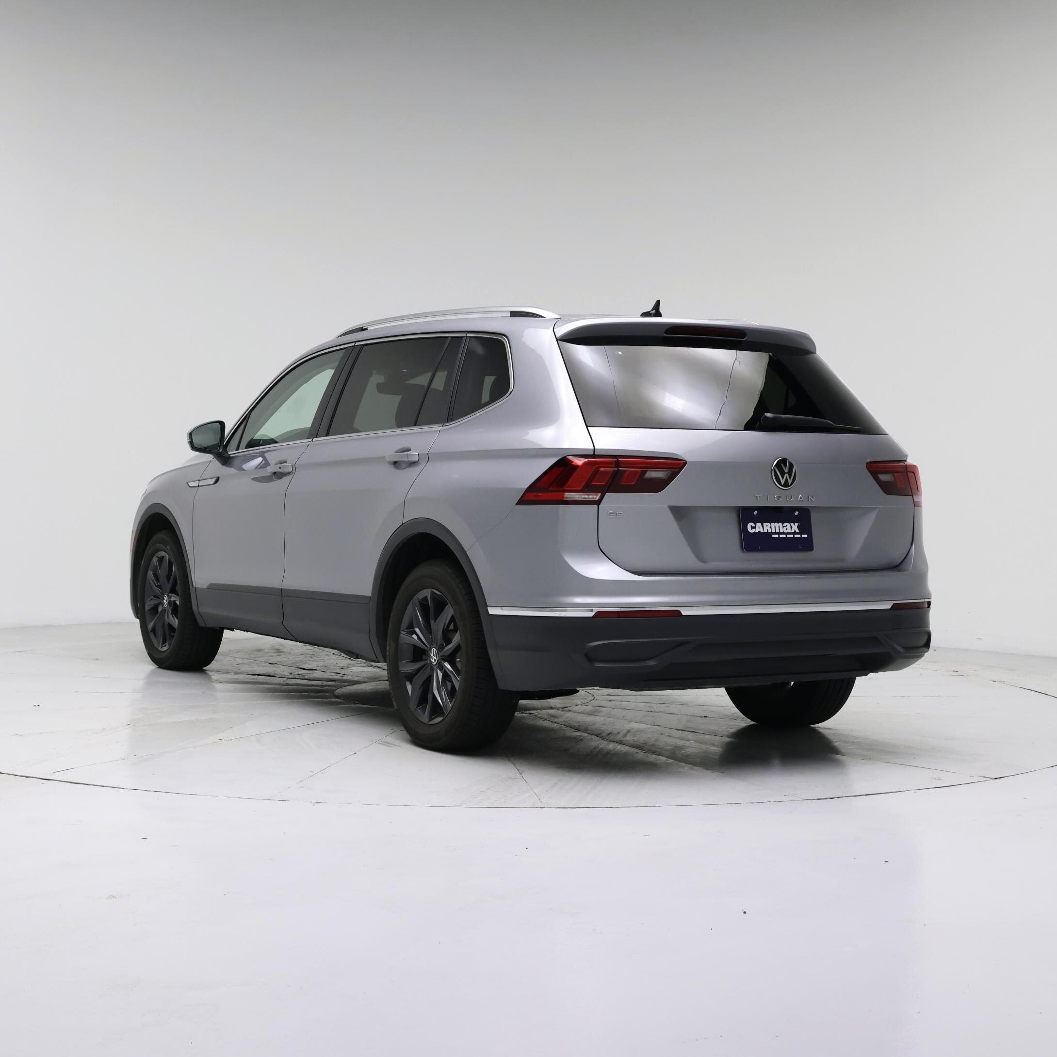 Thumbnail: 2024 Volkswagen Tiguan - 2