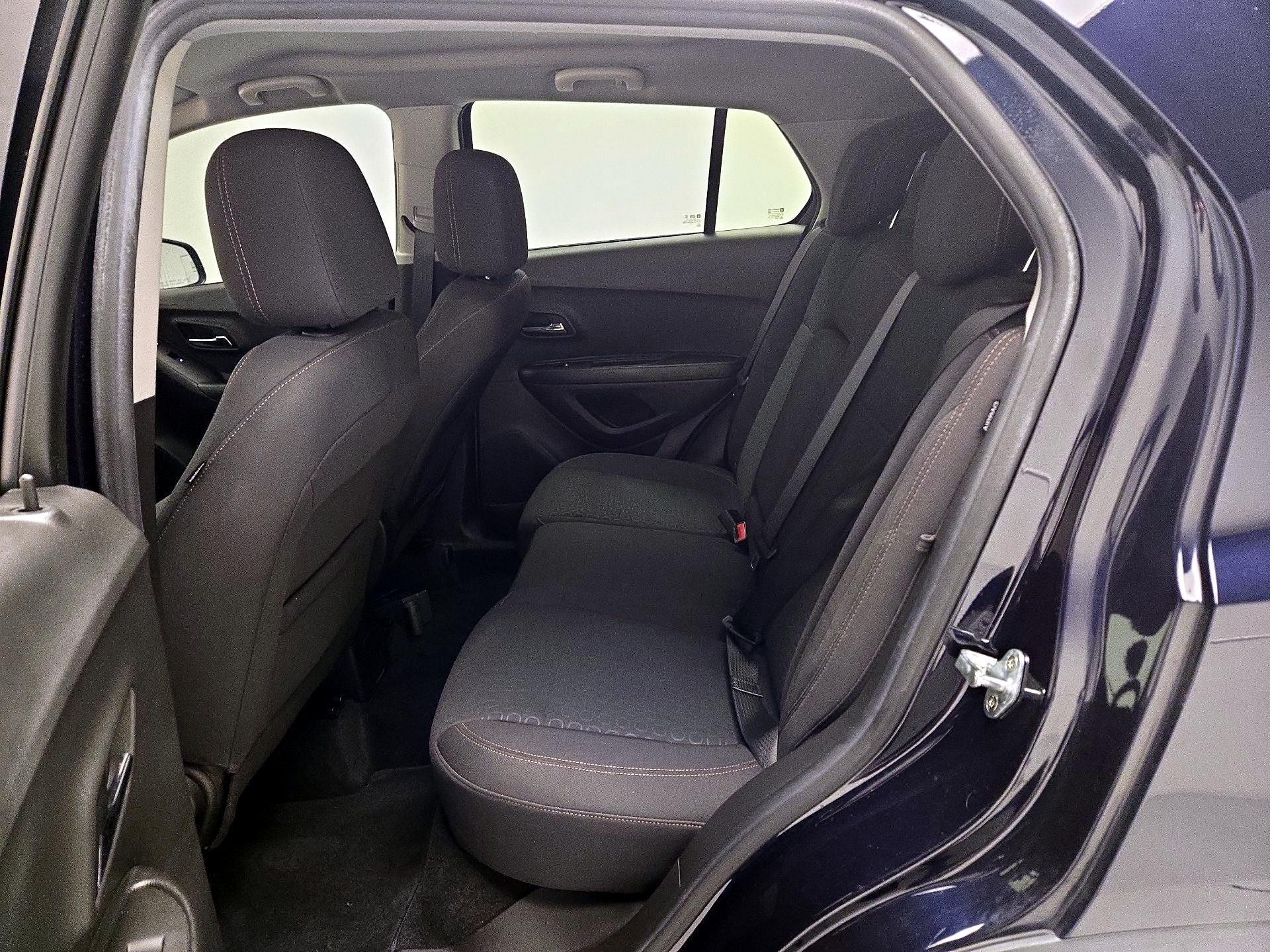 Thumbnail: 2021 Chevrolet Trax - 19