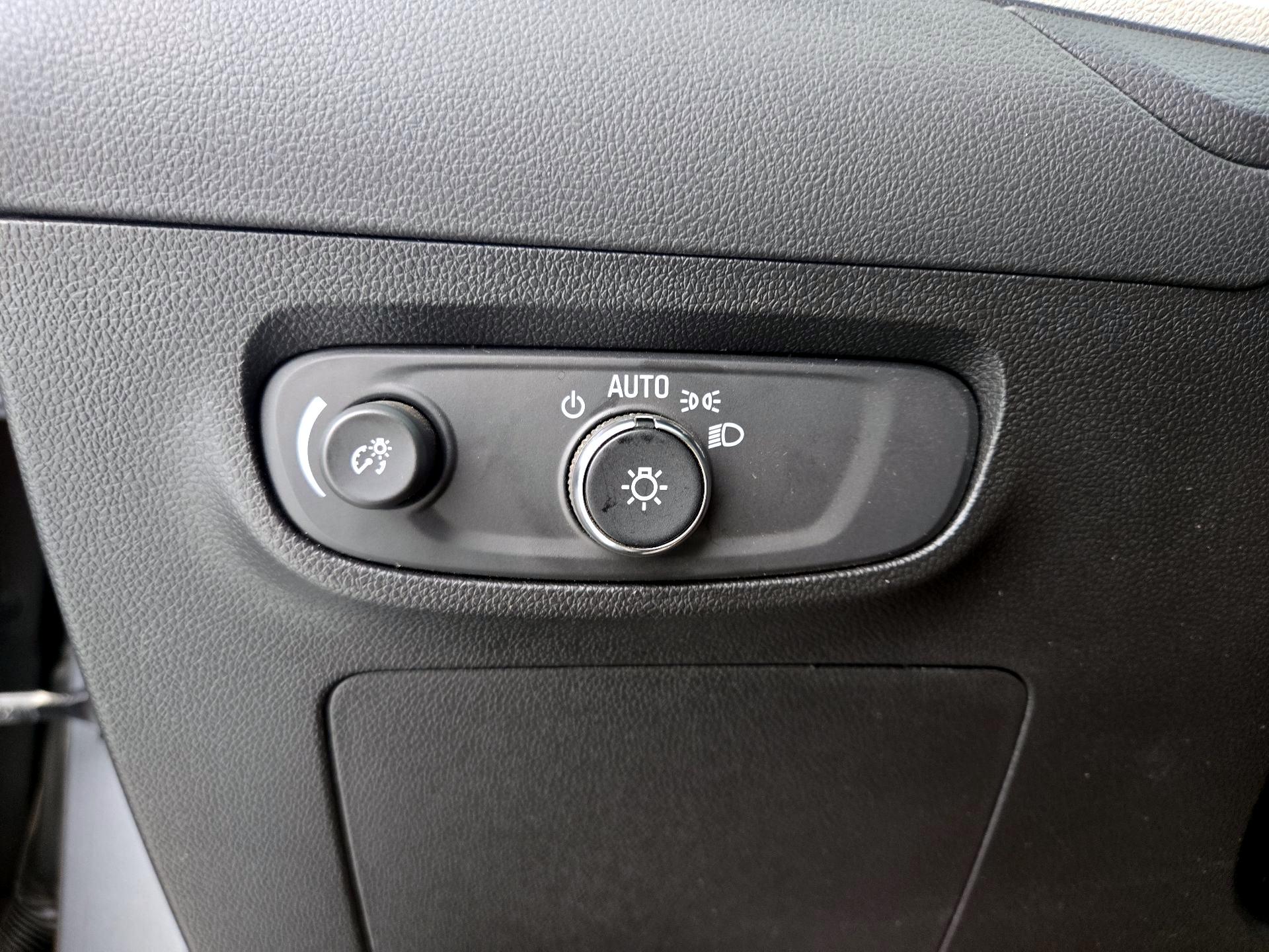 Thumbnail: 2024 Buick Encore GX - 13