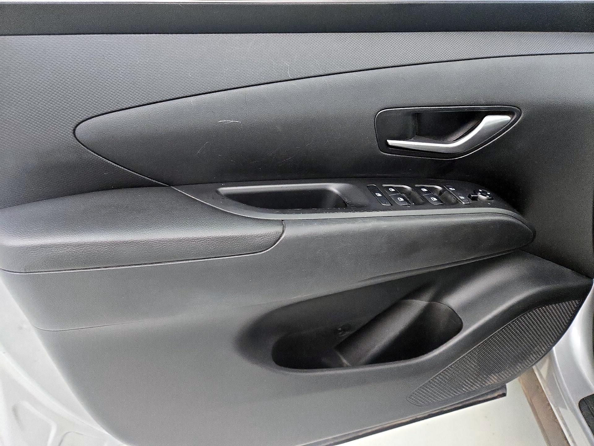 Thumbnail: 2022 Hyundai Tucson - 10