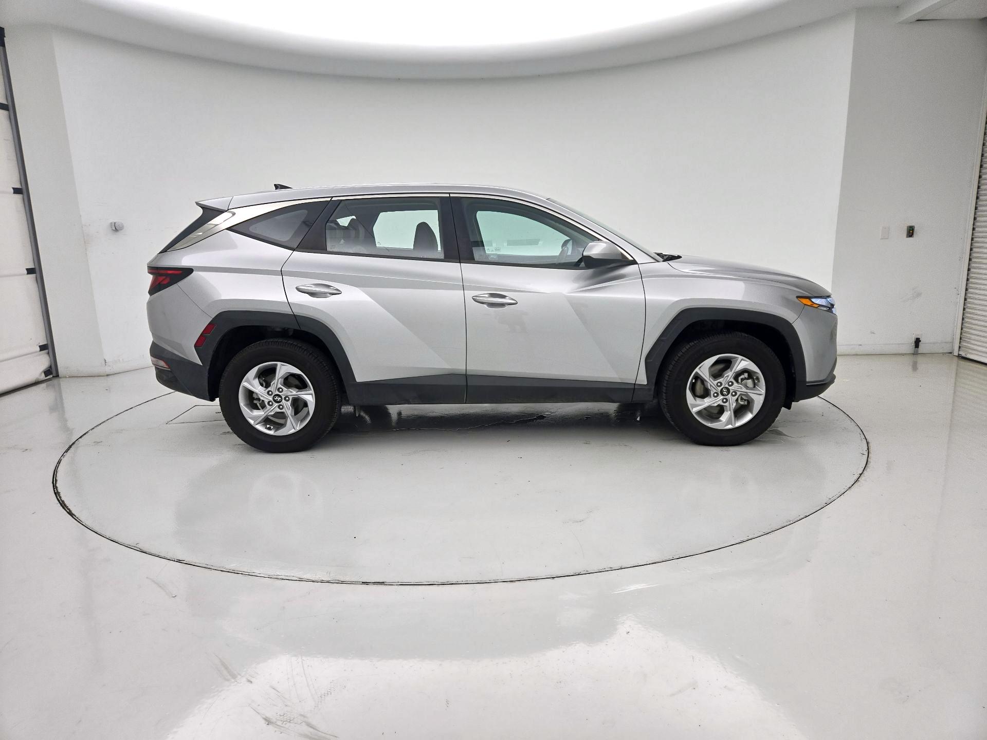 Thumbnail: 2022 Hyundai Tucson - 4