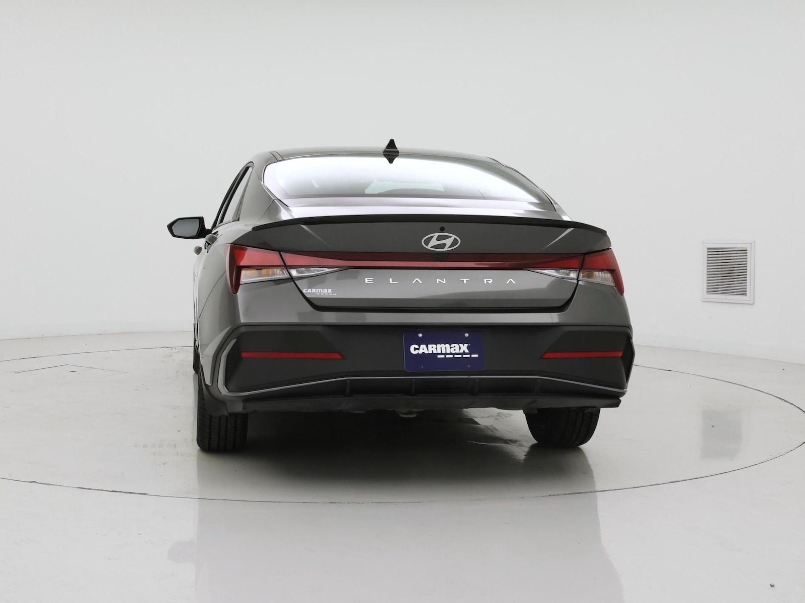 2025 Hyundai Elantra SEL - Photo 7