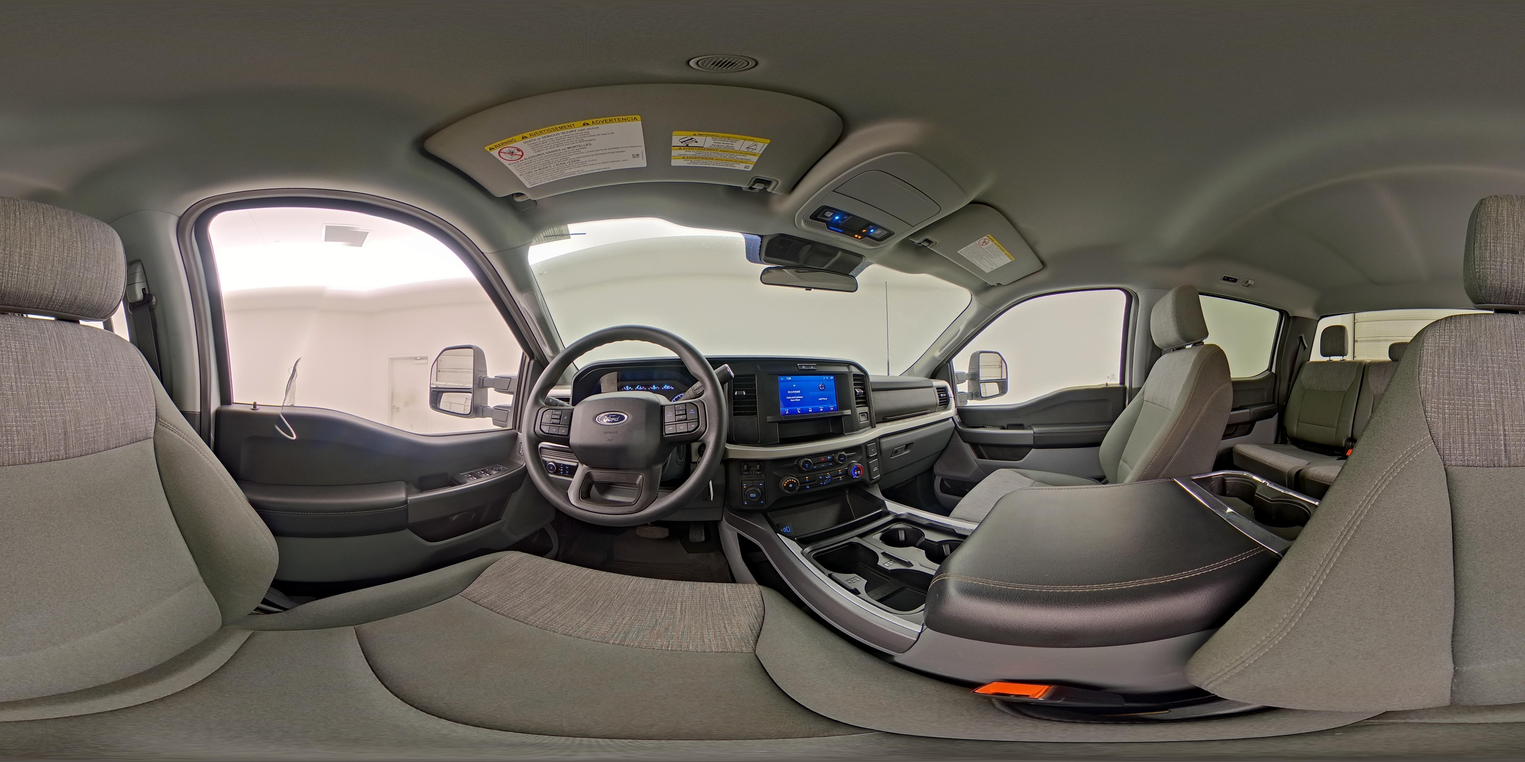 2025 Ford F-250 Super Duty XLT - Photo 26